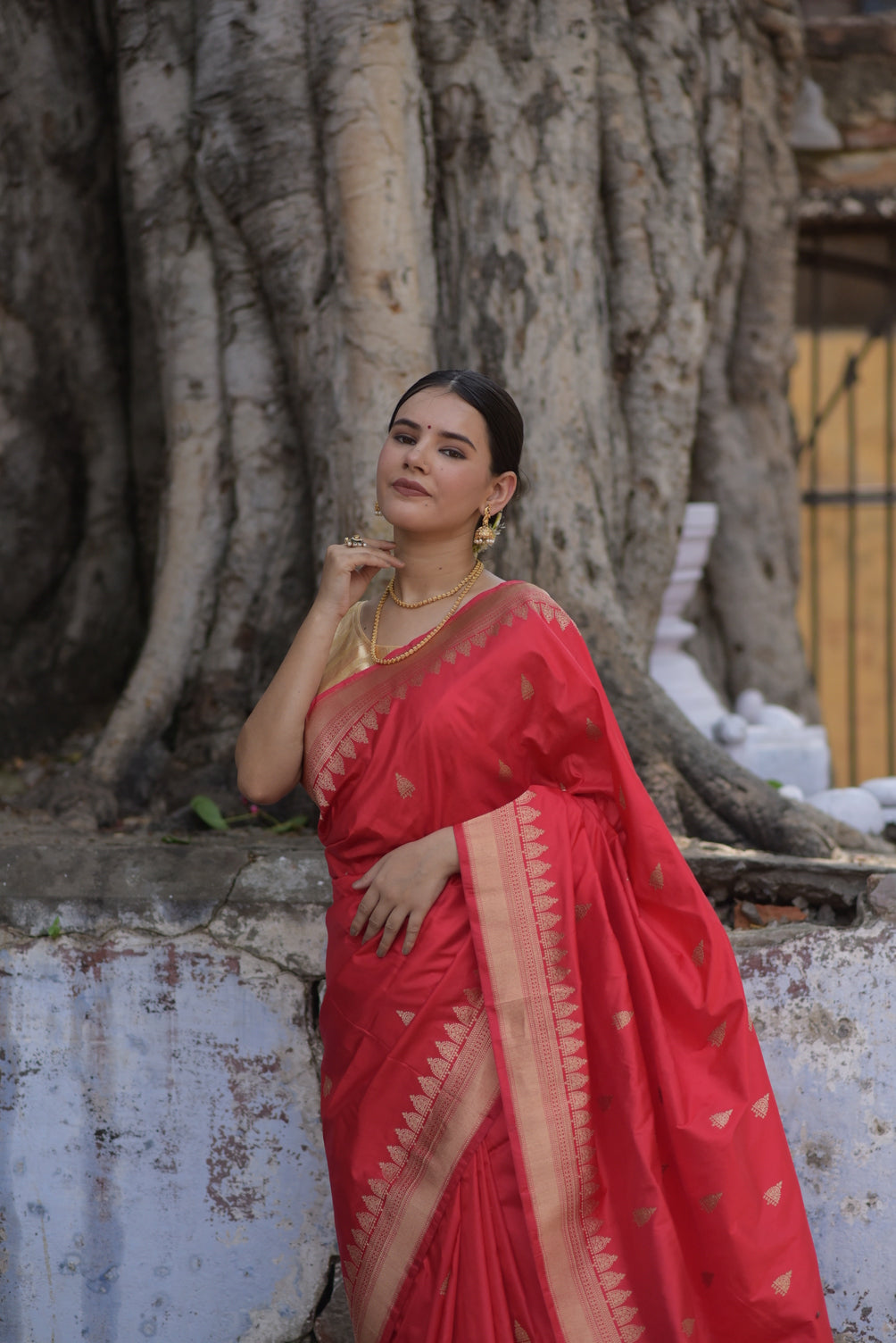 Red Pure Handwoven Banarasi Katan Silk Saree