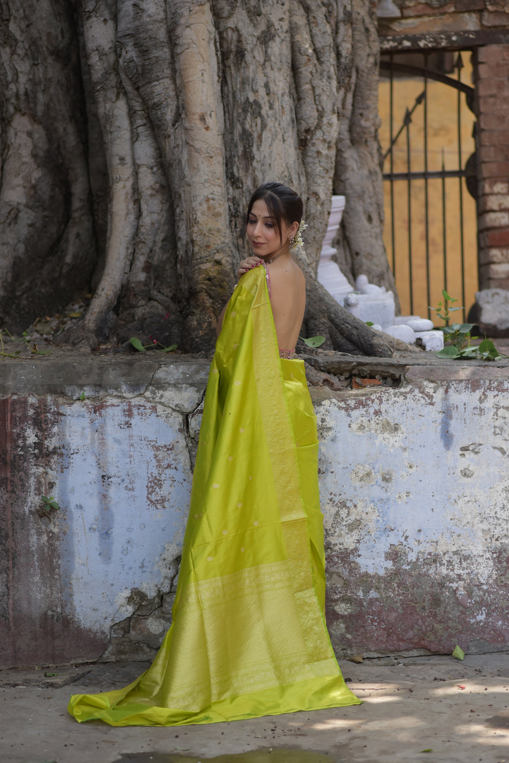 Lemon Green Pure Handwoven Banarasi Katan Silk Saree