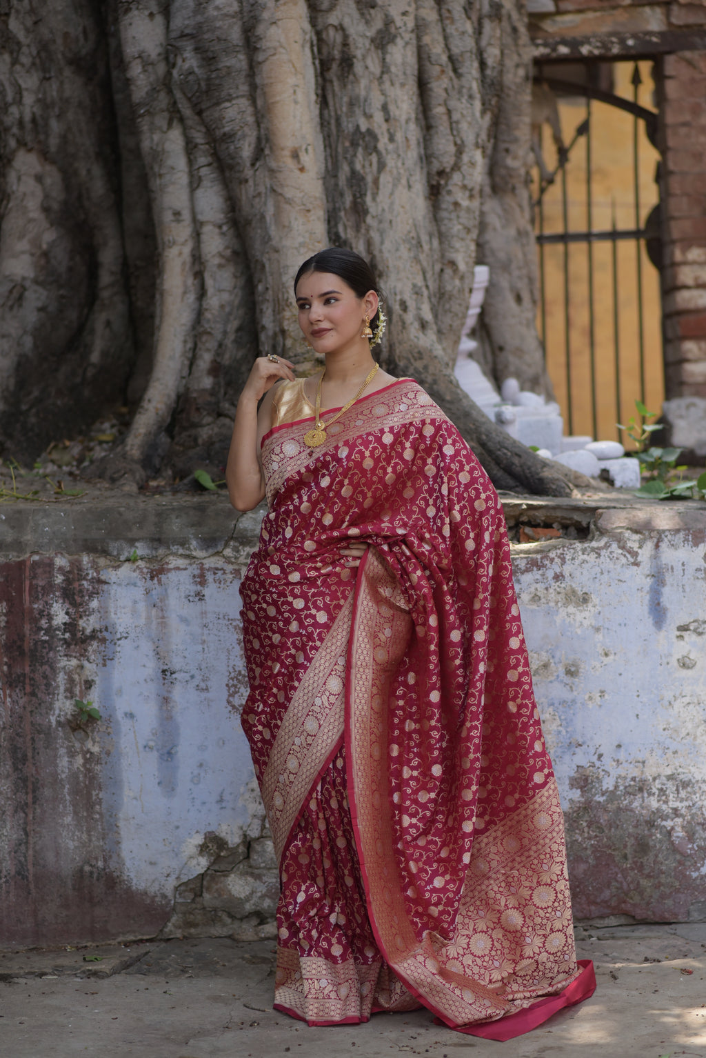 Fuschia Pink Pure Handwoven Banarasi Katan Silk Saree