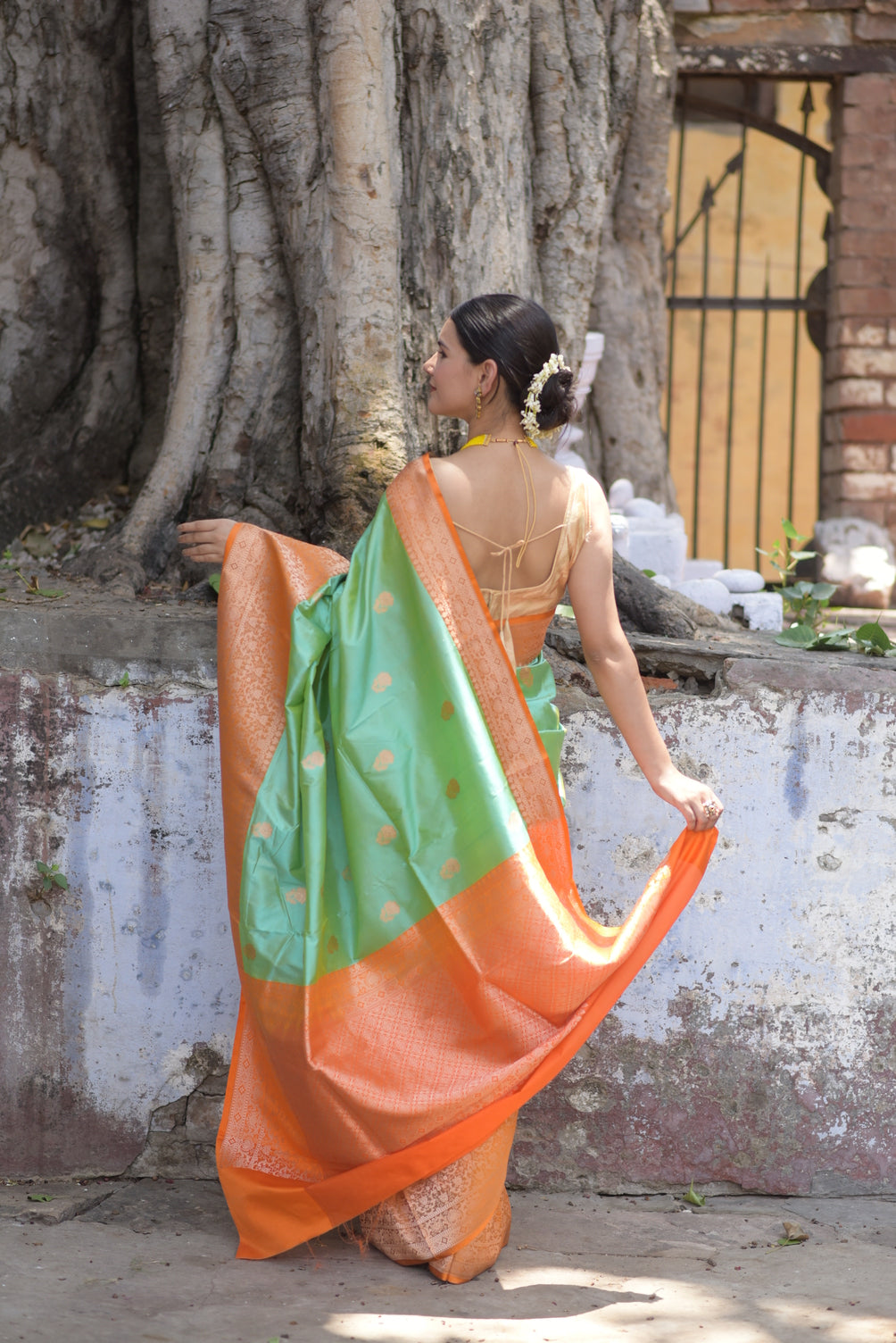 Sea Green Pure Handwoven Banarasi Katan Silk Saree