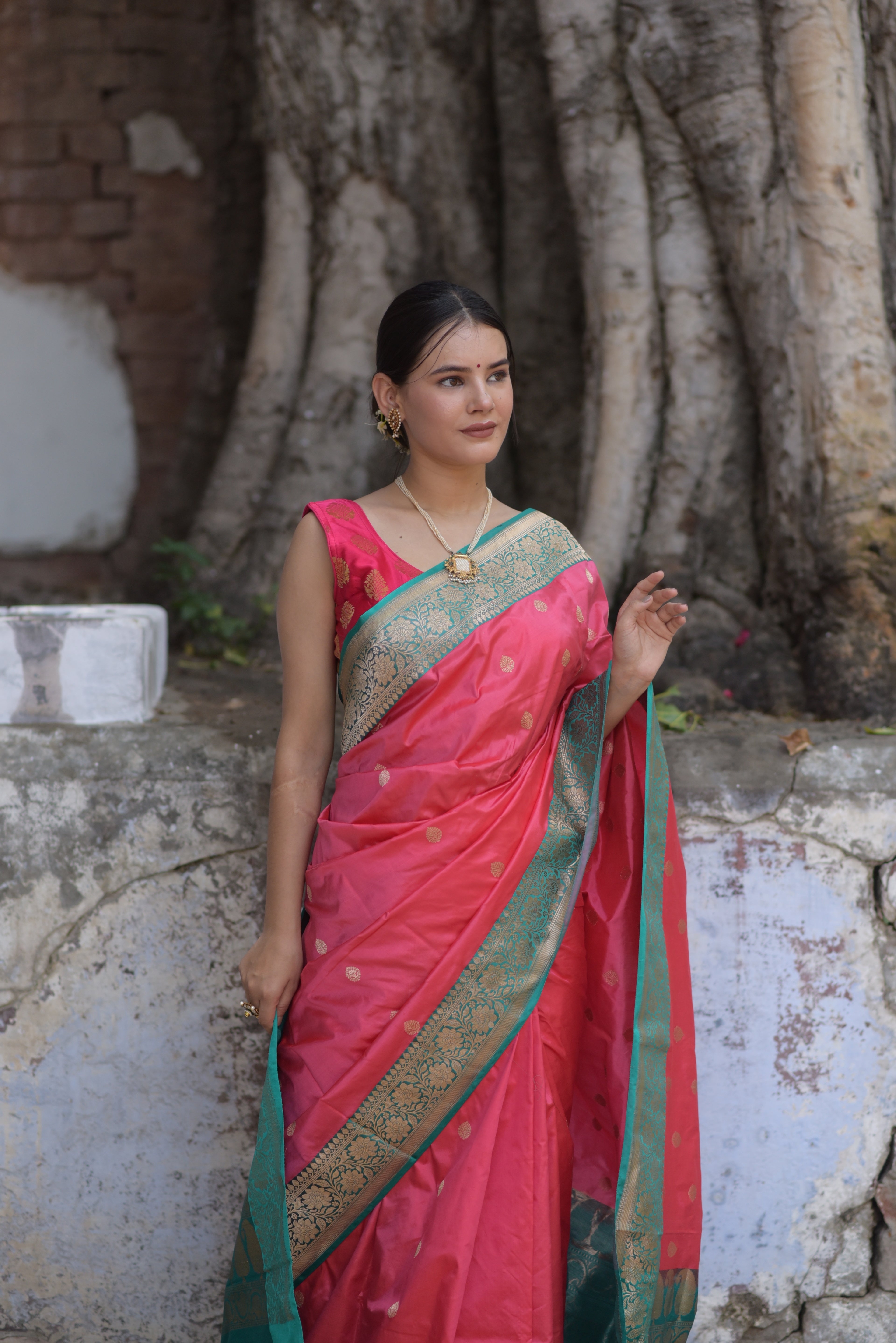 Rouge Pink Pure Handwoven Banarasi Katan Silk Saree