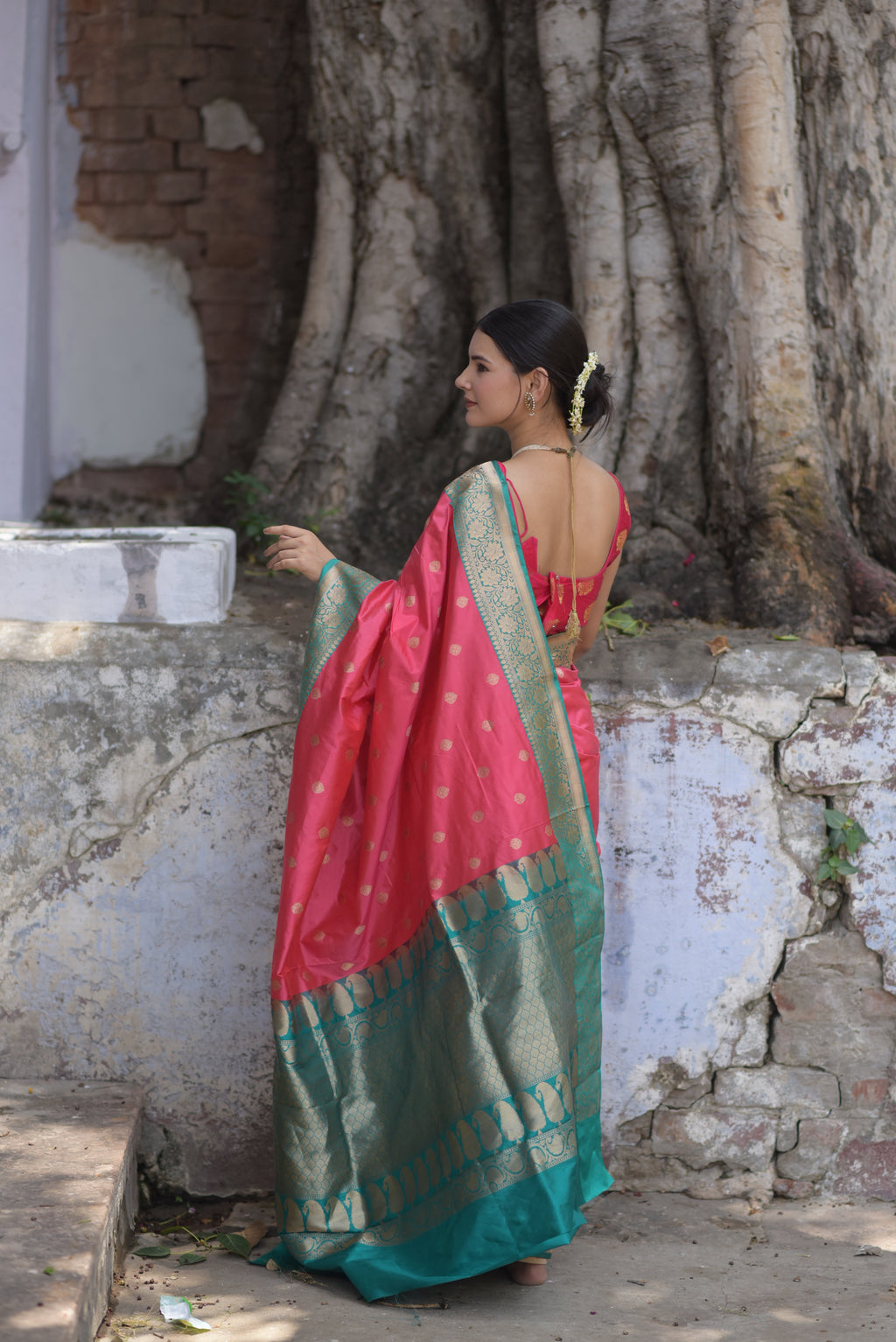 Rouge Pink Pure Handwoven Banarasi Katan Silk Saree