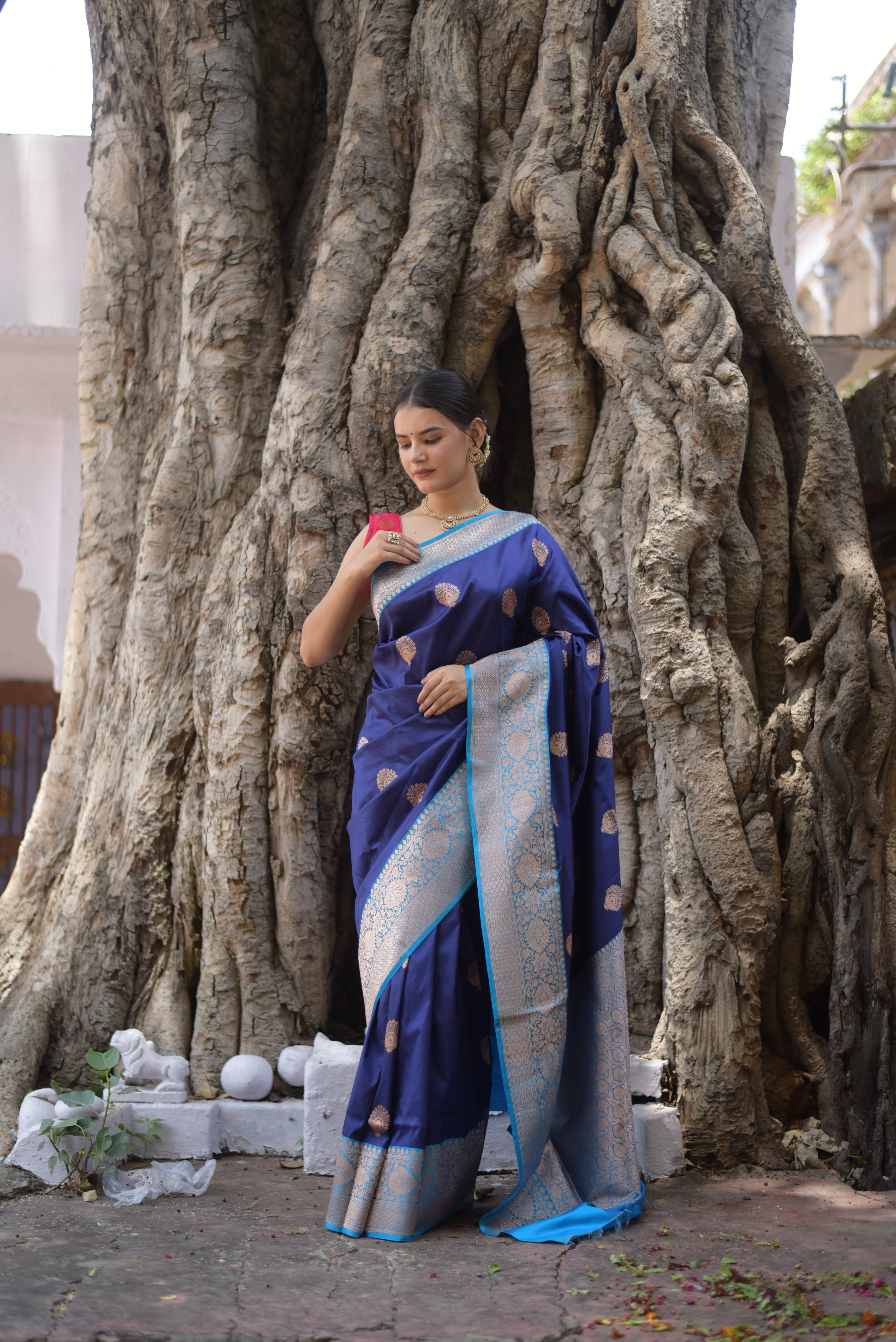 Cobalt Blue Pure Handwoven Banarasi Katan Silk Saree