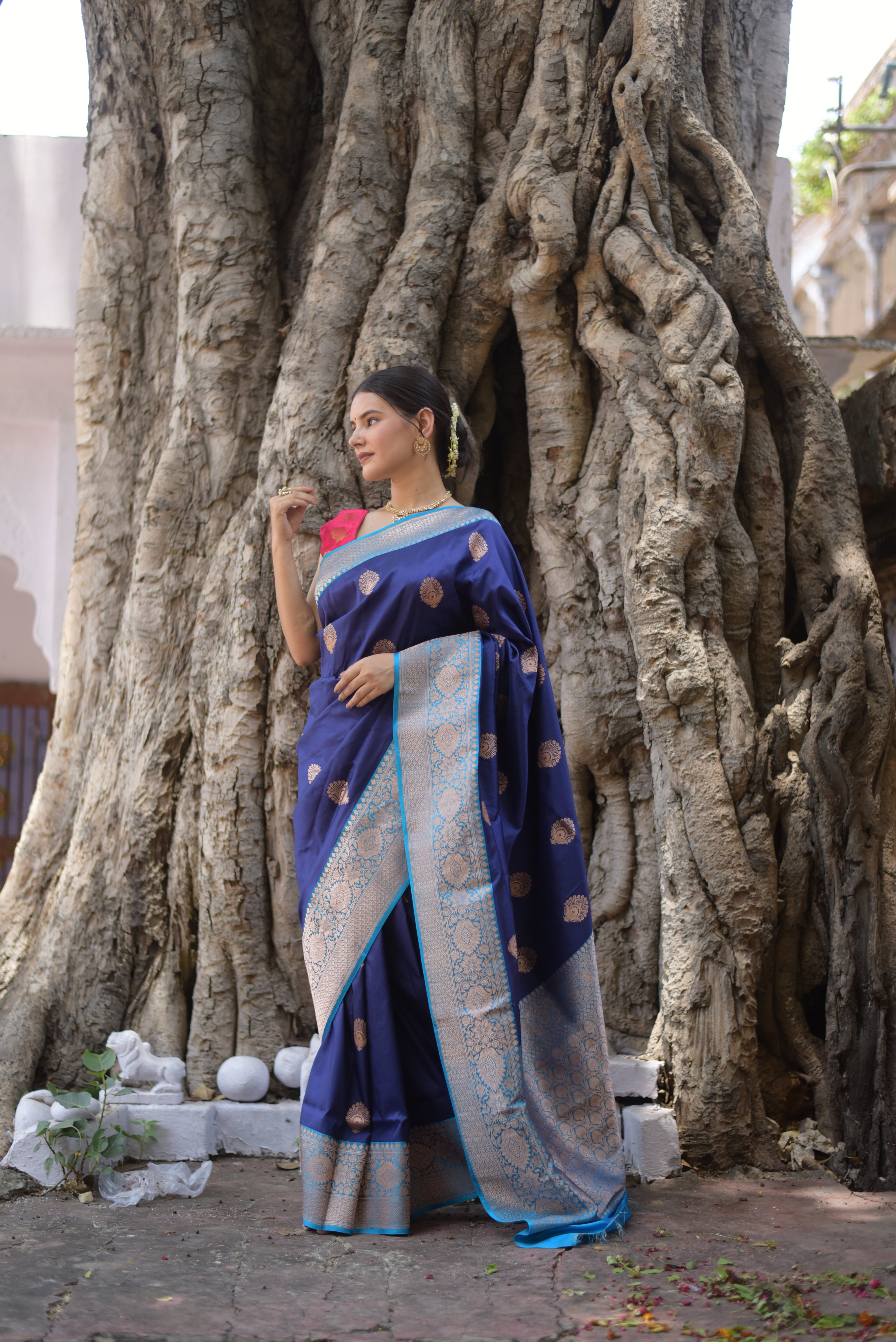 Cobalt Blue Pure Handwoven Banarasi Katan Silk Saree