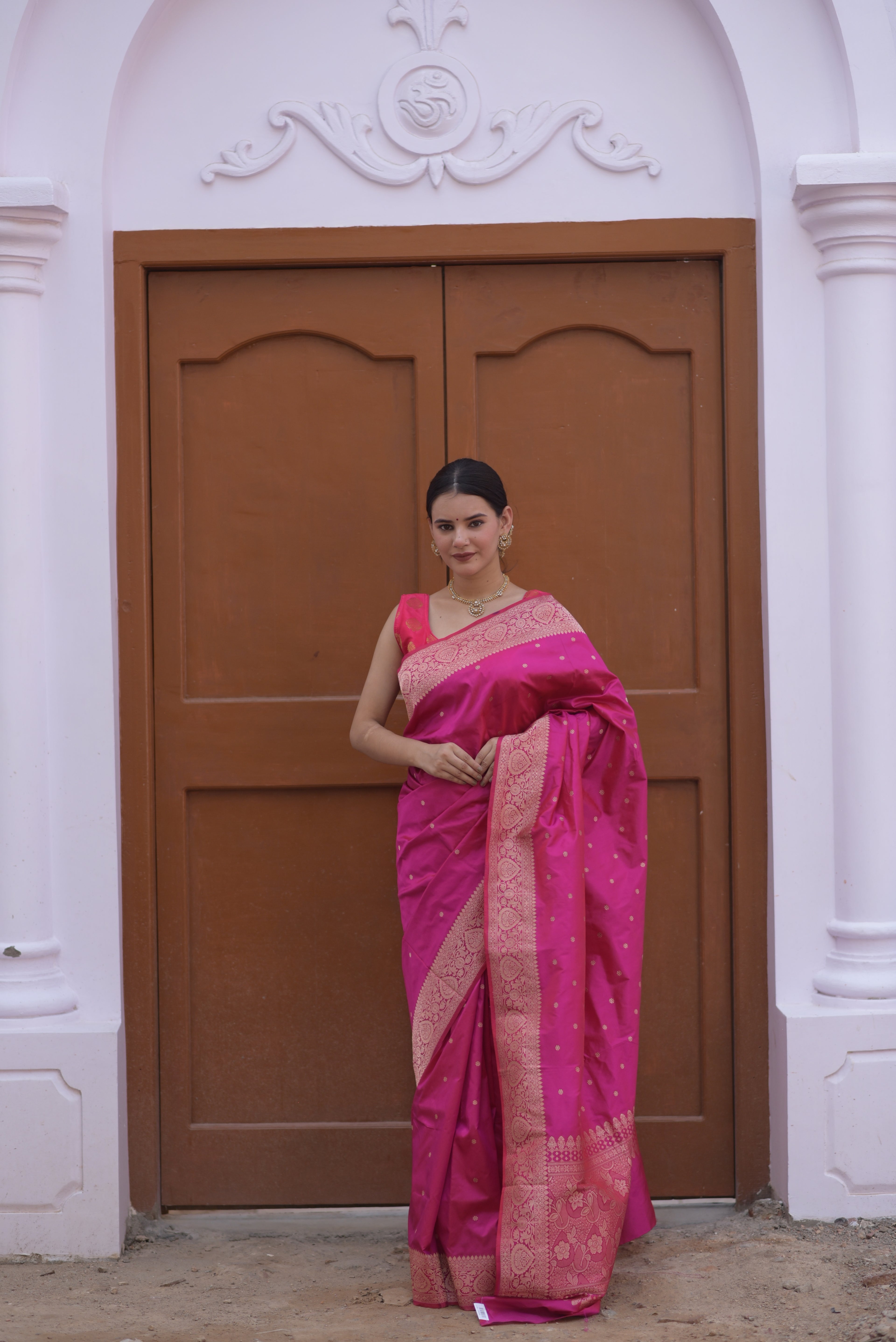 Ruby pink Pure Handwoven Banarasi Katan Silk Saree