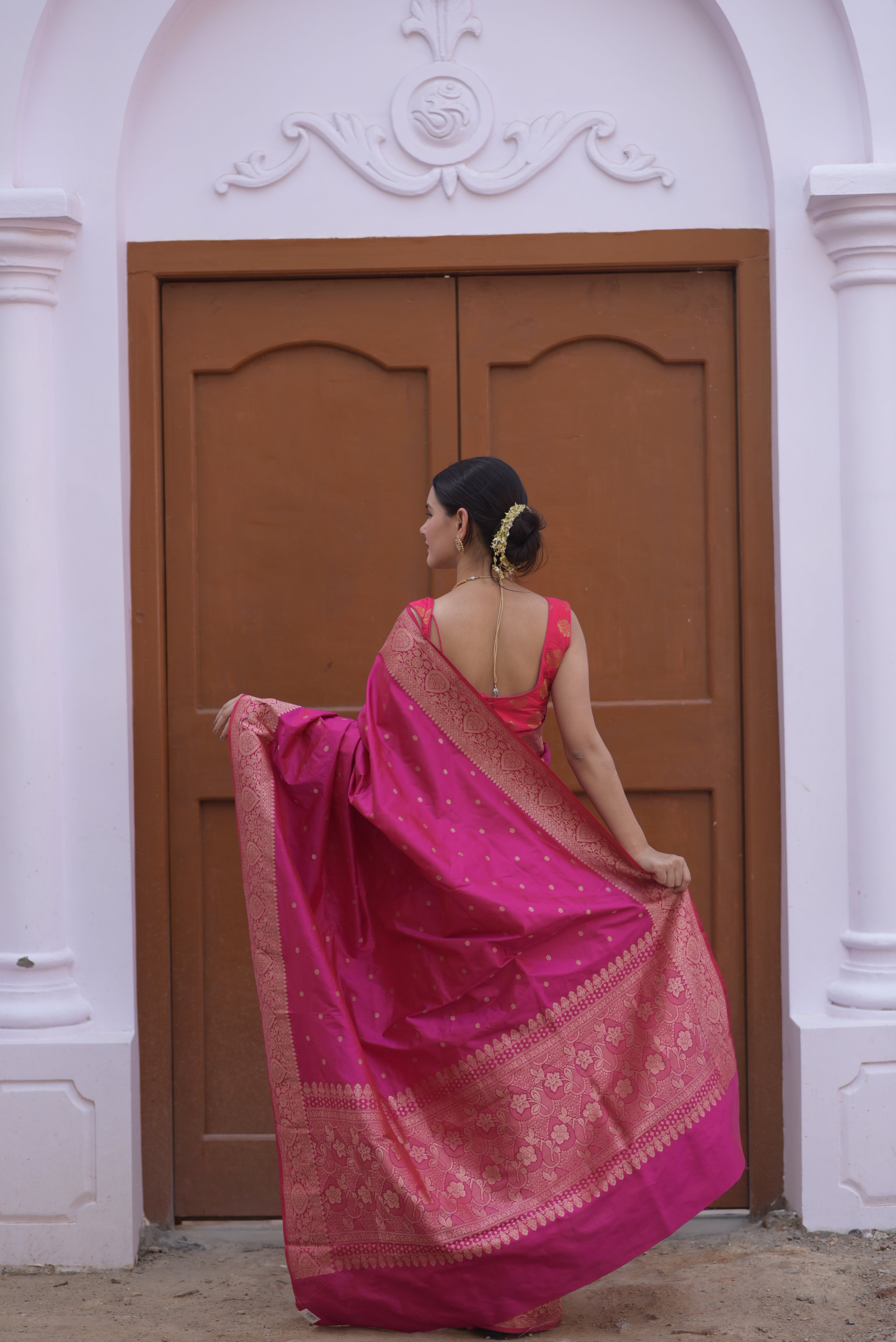 Ruby pink Pure Handwoven Banarasi Katan Silk Saree