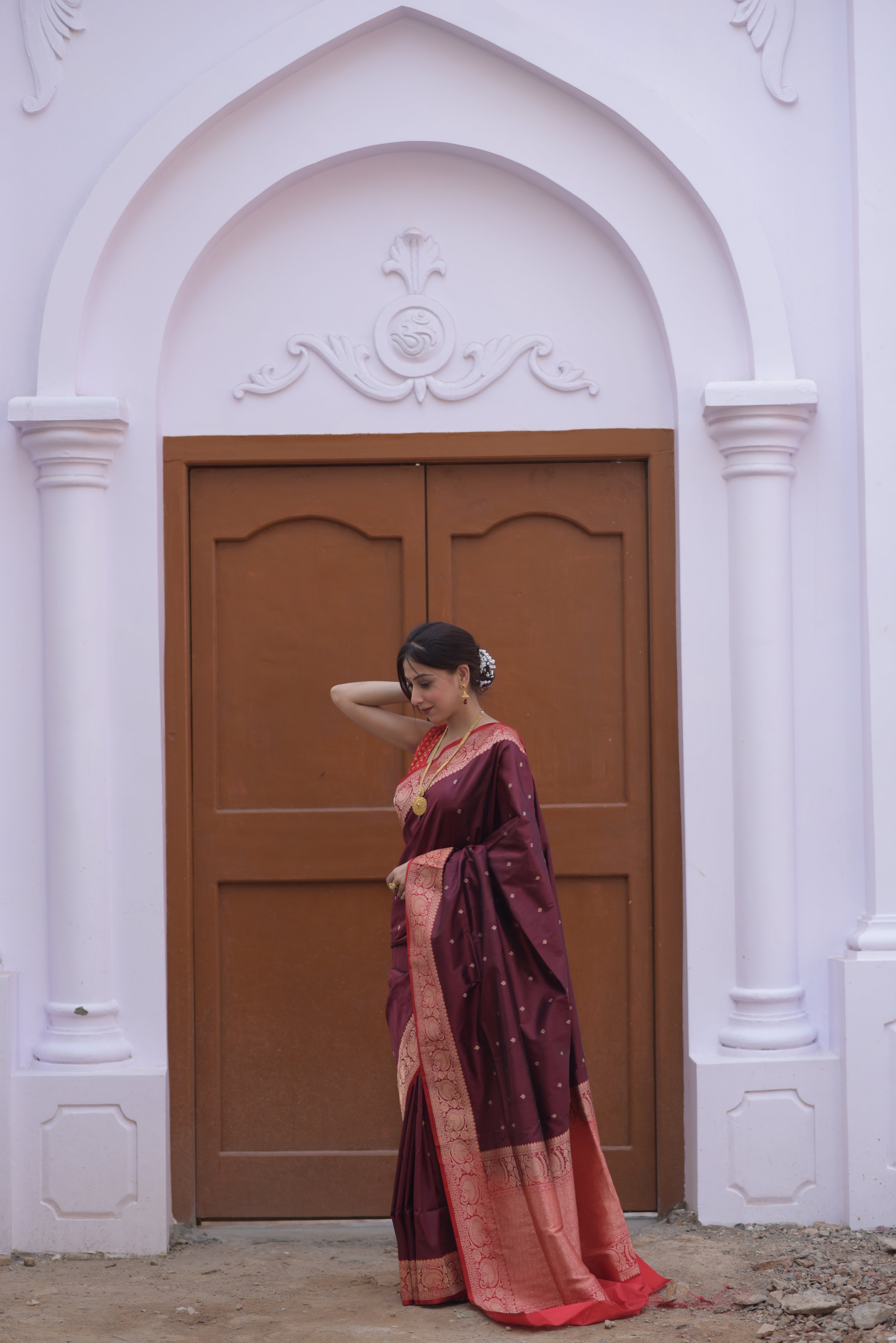 Walnut brown Pure Handwoven Banarasi Katan Silk Saree