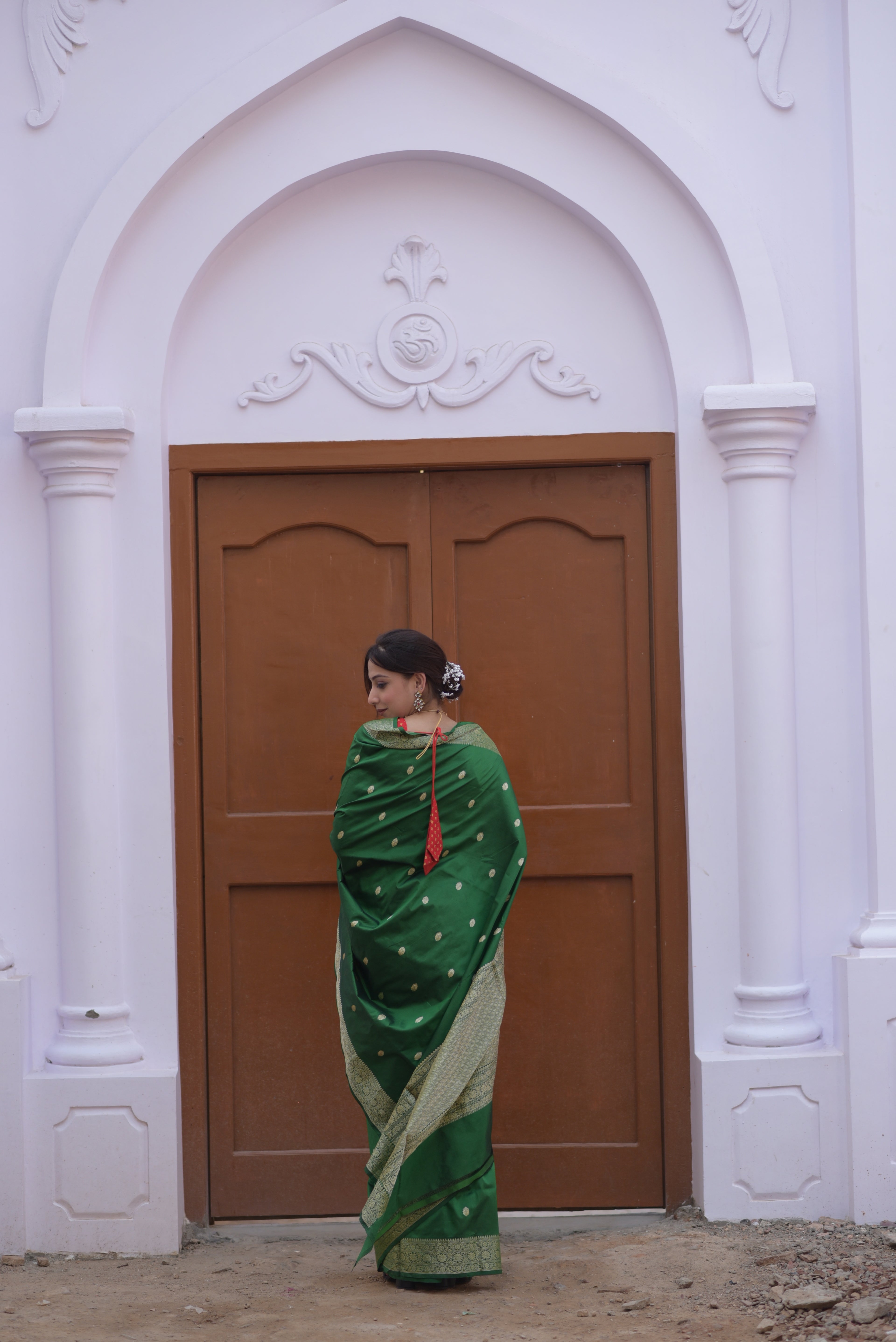 Deep Green Pure Handwoven Banarasi Katan Silk Saree