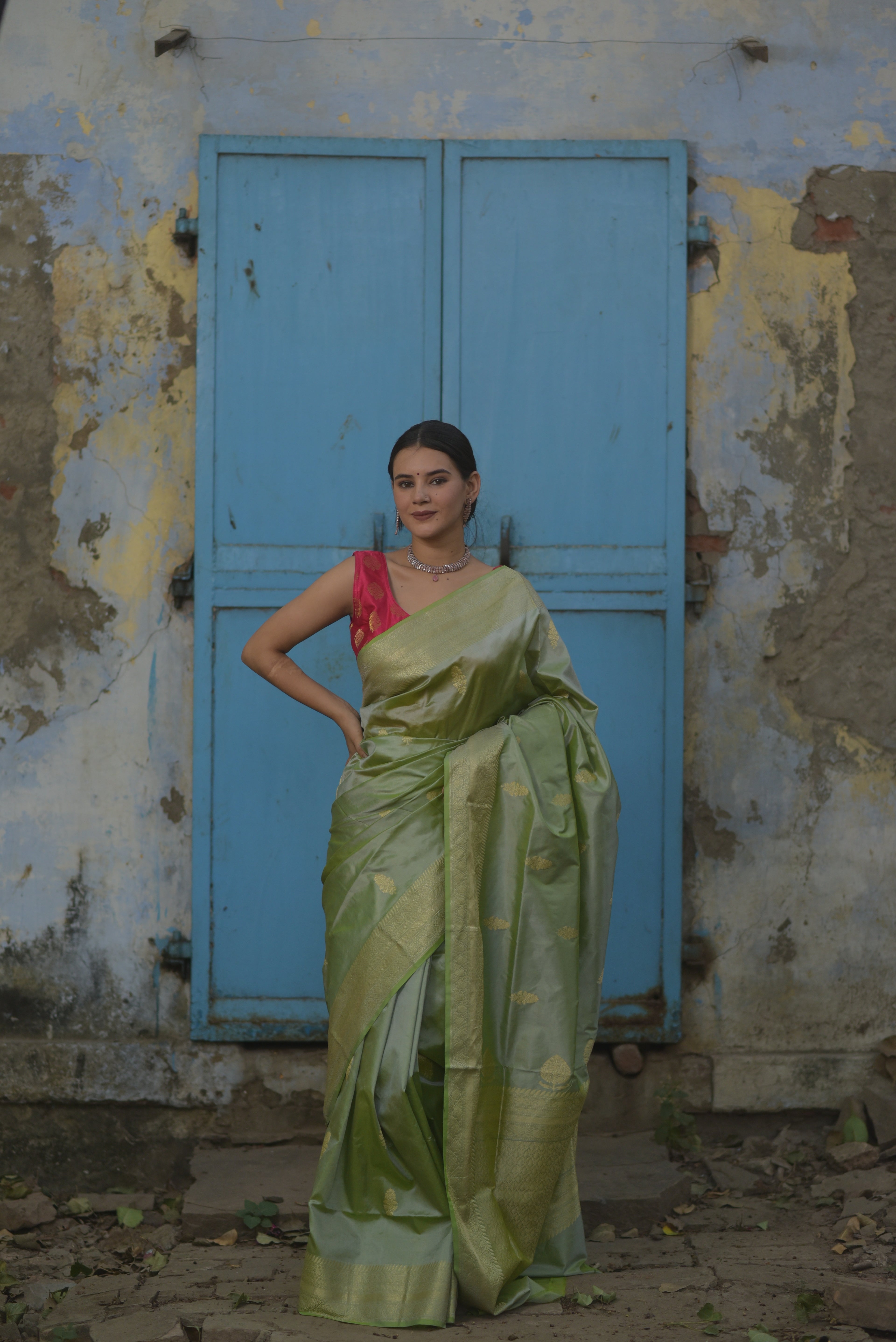 Pear Green Pure Handwoven Banarasi Katan Silk Saree