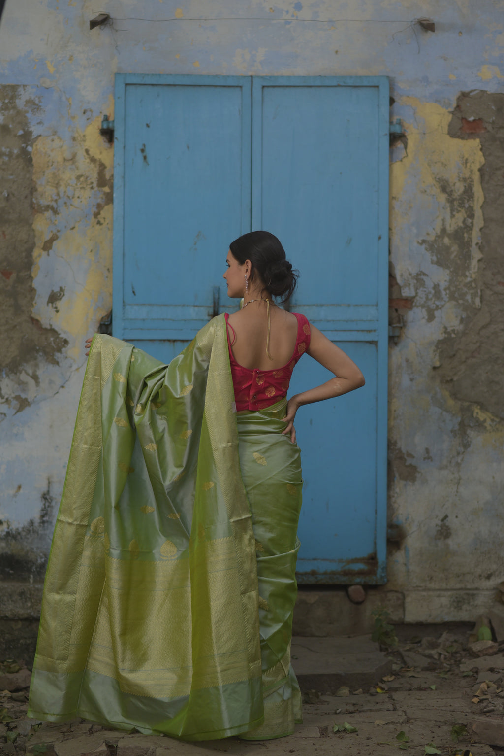 Pear Green Pure Handwoven Banarasi Katan Silk Saree