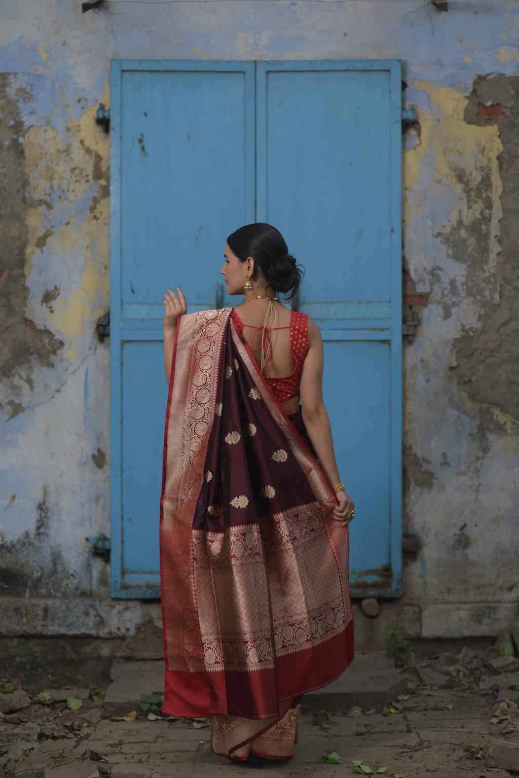 Mahogany Brown Pure Handwoven Banarasi Katan Silk Saree