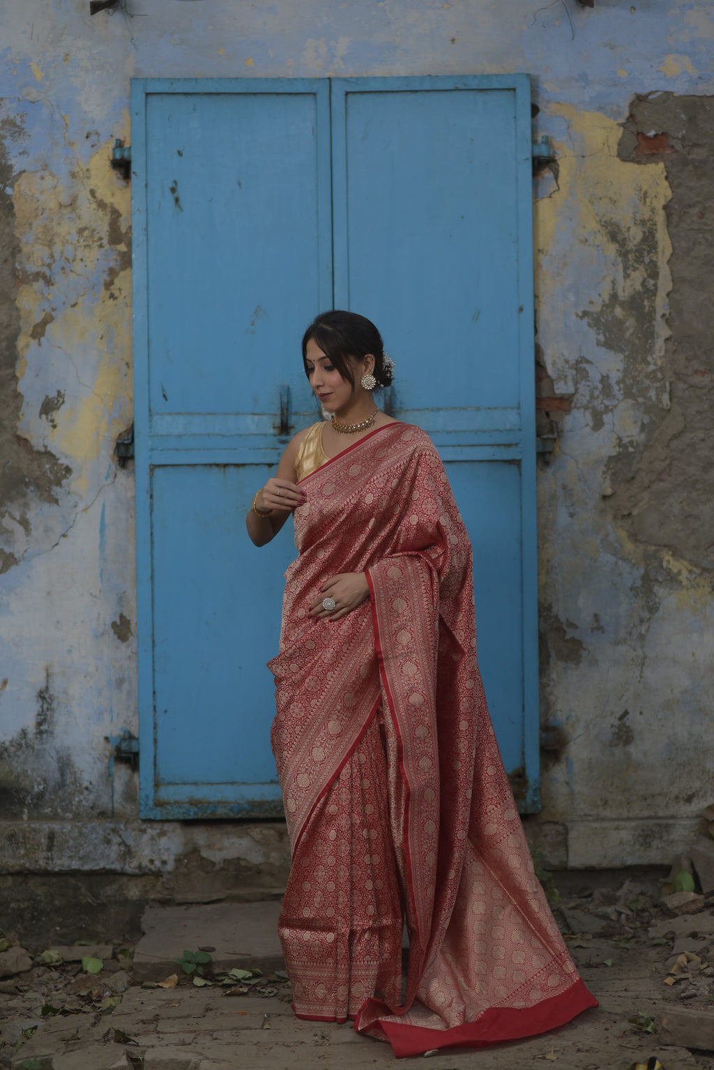 Red Jaal Pure Handwoven Banarasi Katan Silk Saree