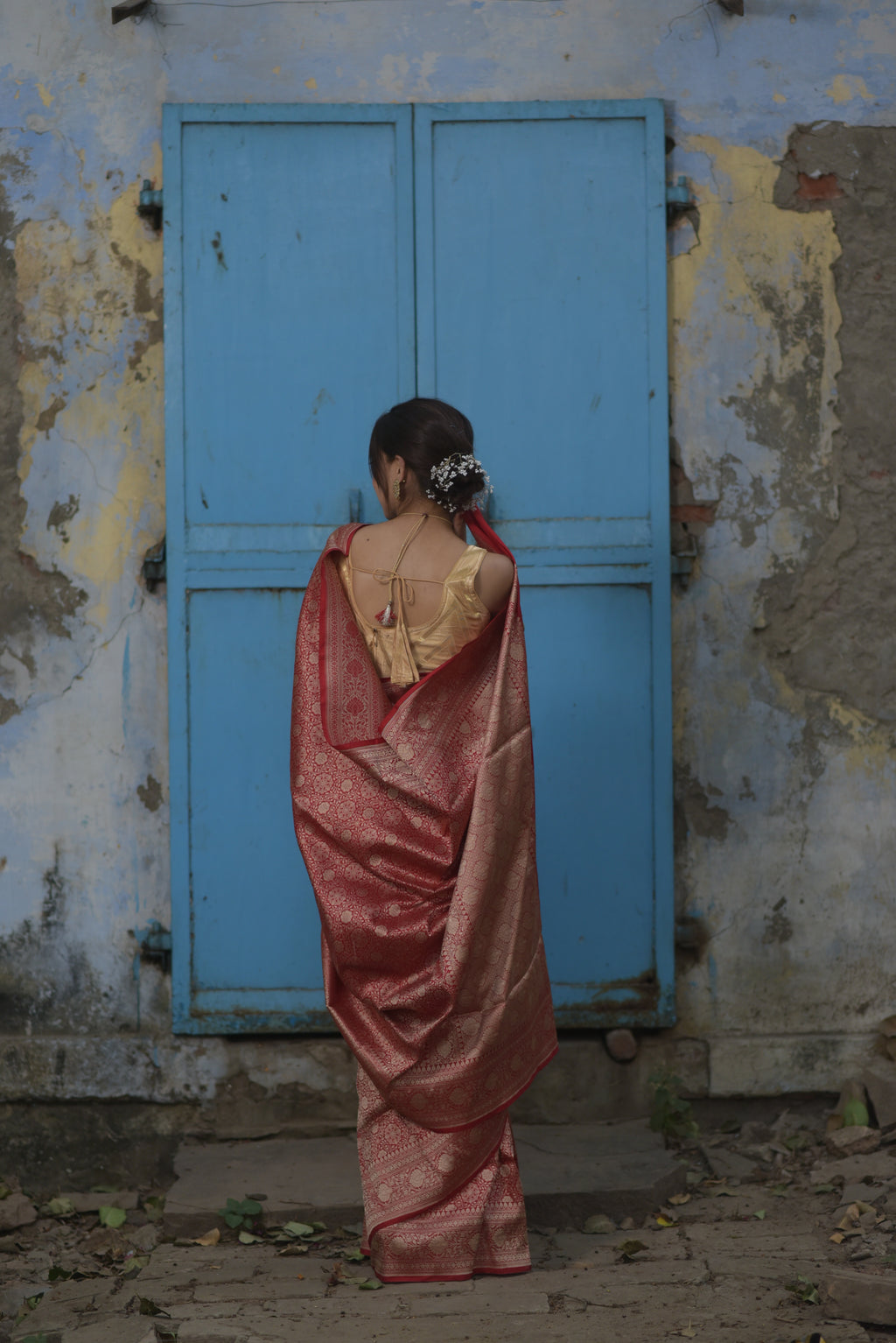 Red Jaal Pure Handwoven Banarasi Katan Silk Saree