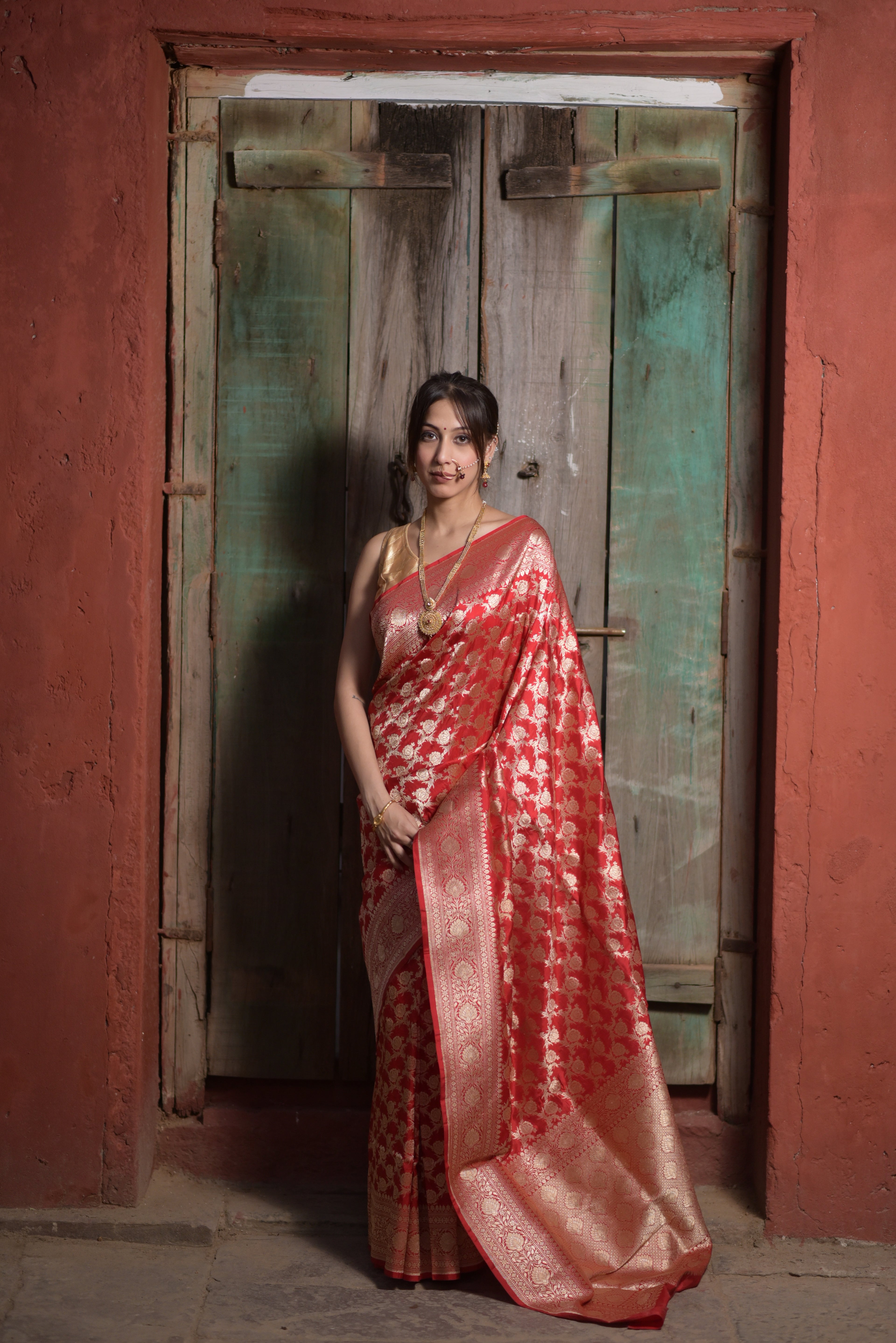 Red Jaal Pure Handwoven Banarasi Katan Silk Saree