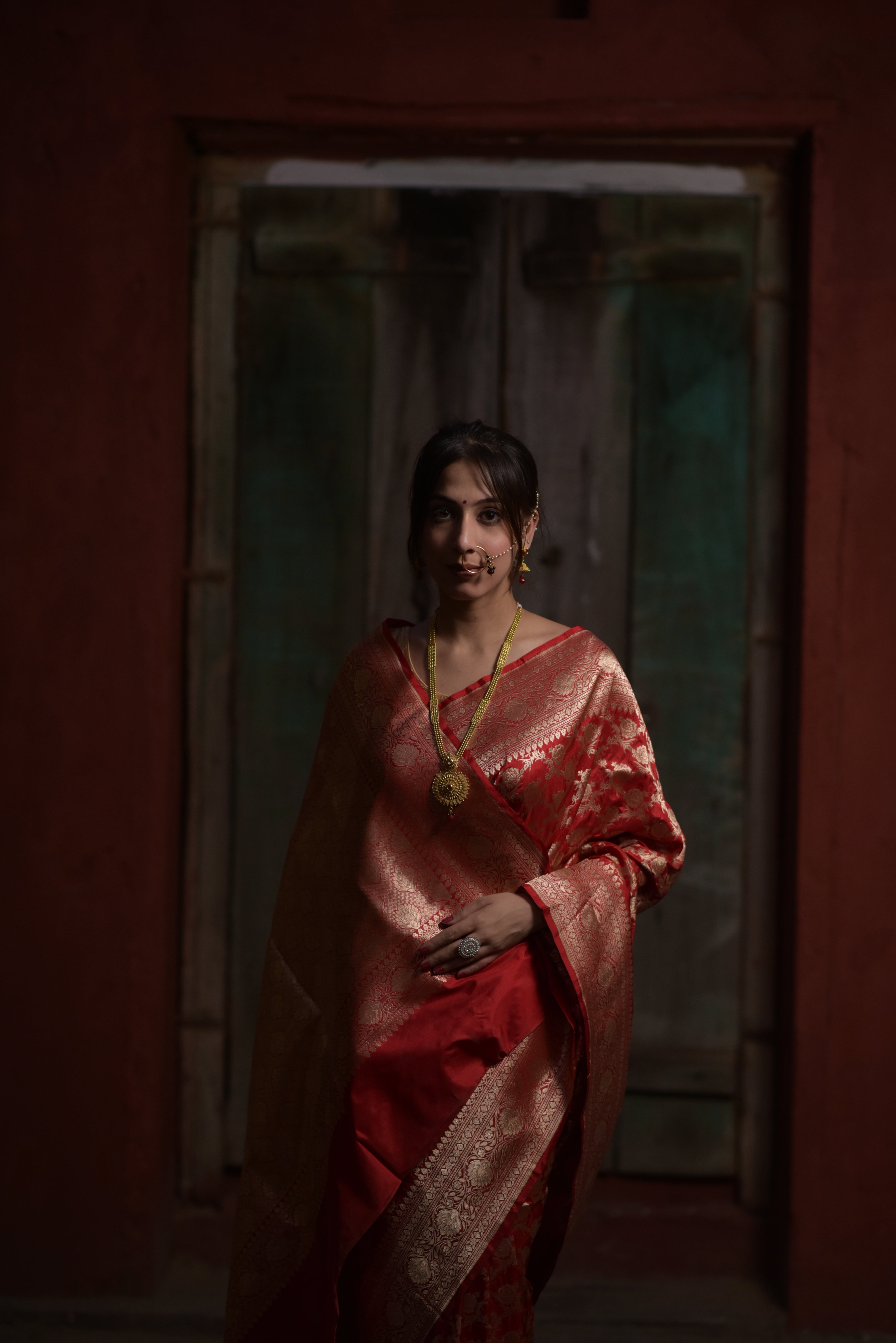 Red Jaal Pure Handwoven Banarasi Katan Silk Saree