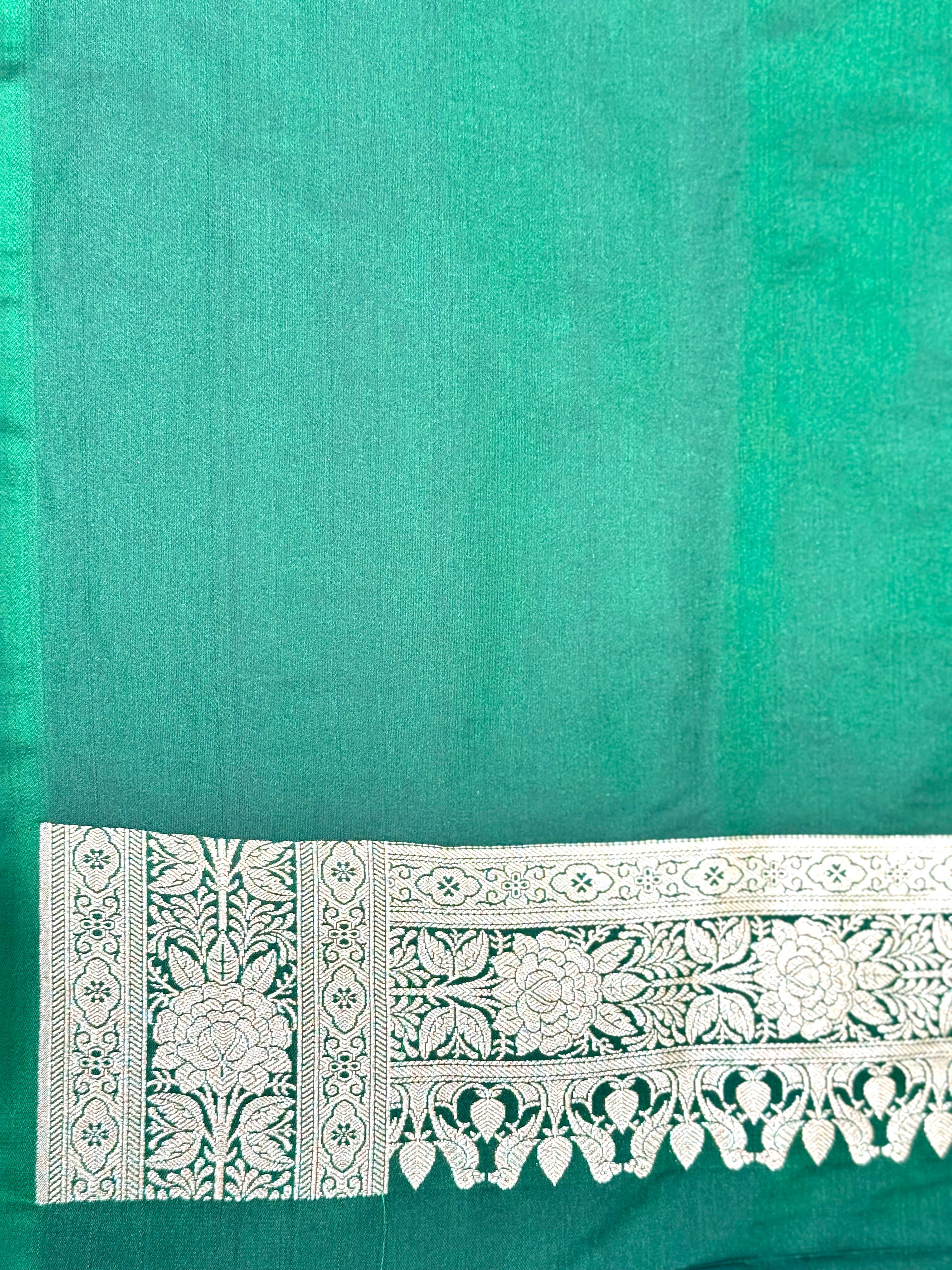 Handwoven Bottle Green Banarasi Ahinsa Silk Saree