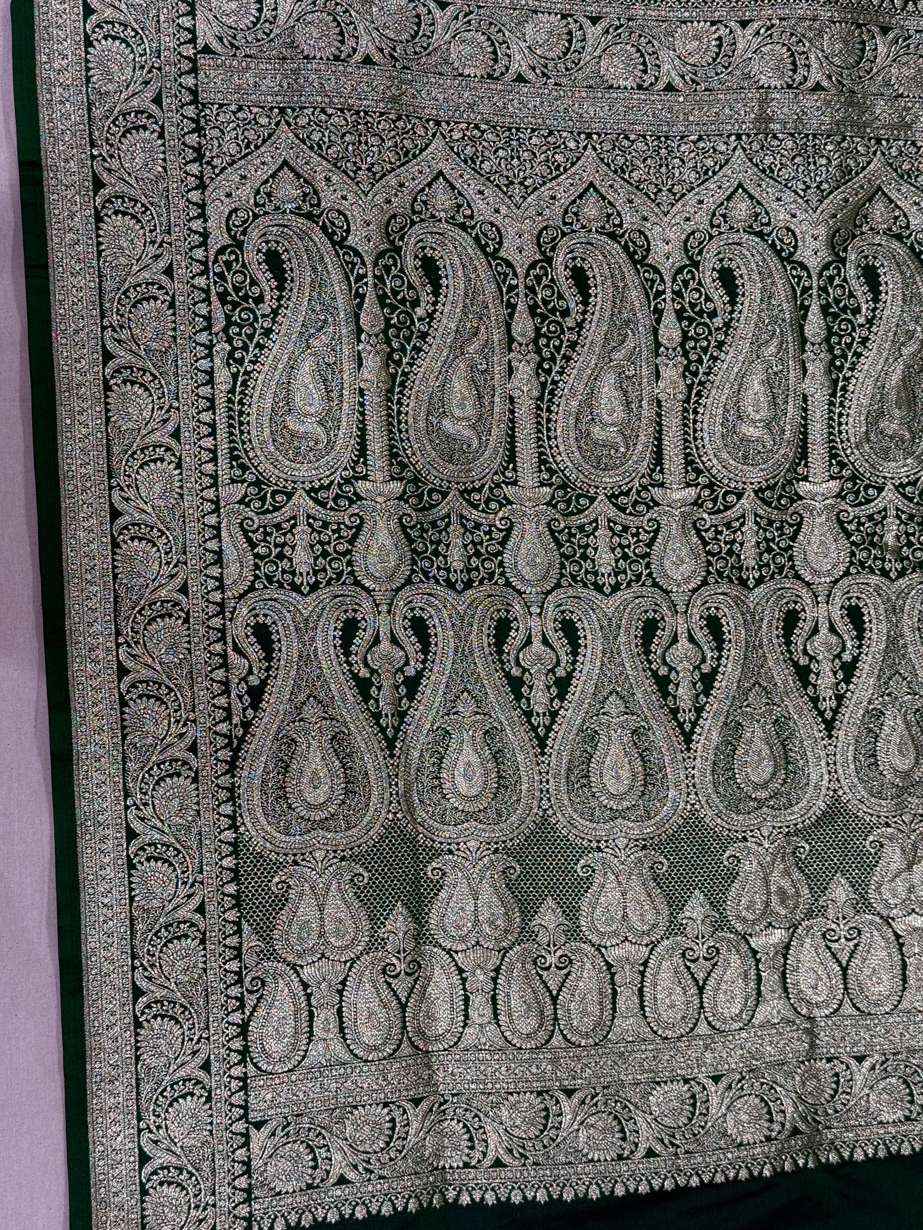 Deep Emerald Green Banarasi Mashru Katan Silk Saree