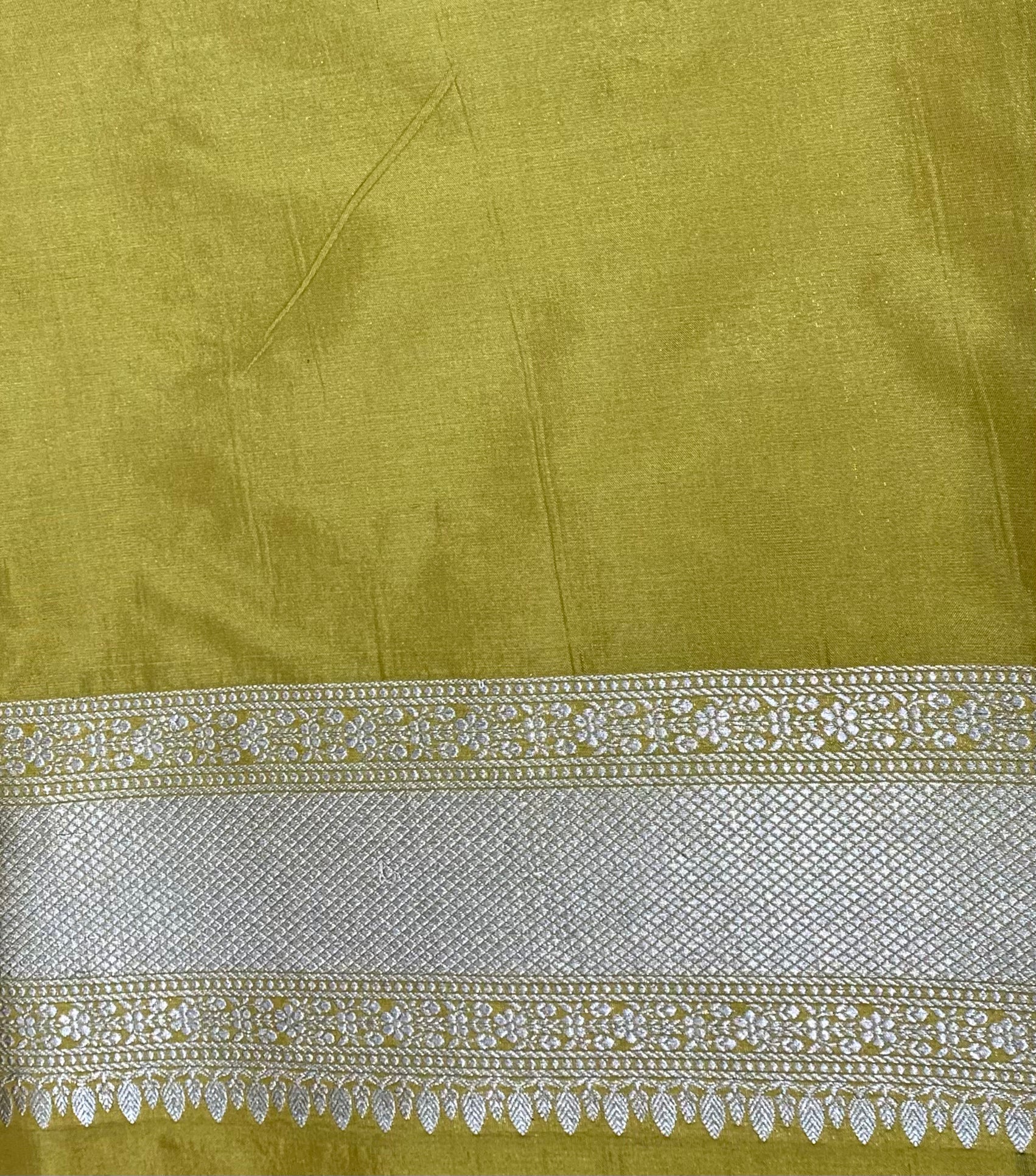 Turmeric Yellow  Katan Silk Handwoven Banaras Saree