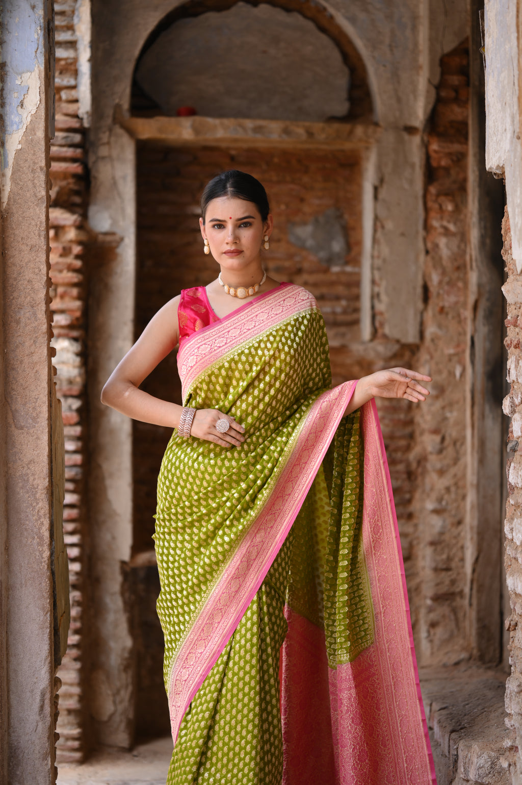Green Khaddi Chiffon Handwoven Banarasi Saree