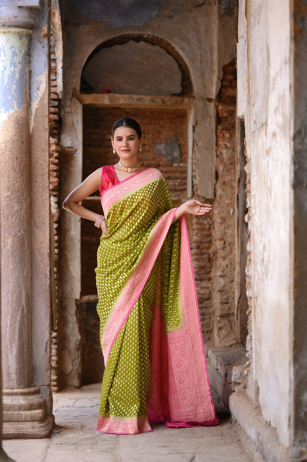 Green Khaddi Chiffon Handwoven Banarasi Saree