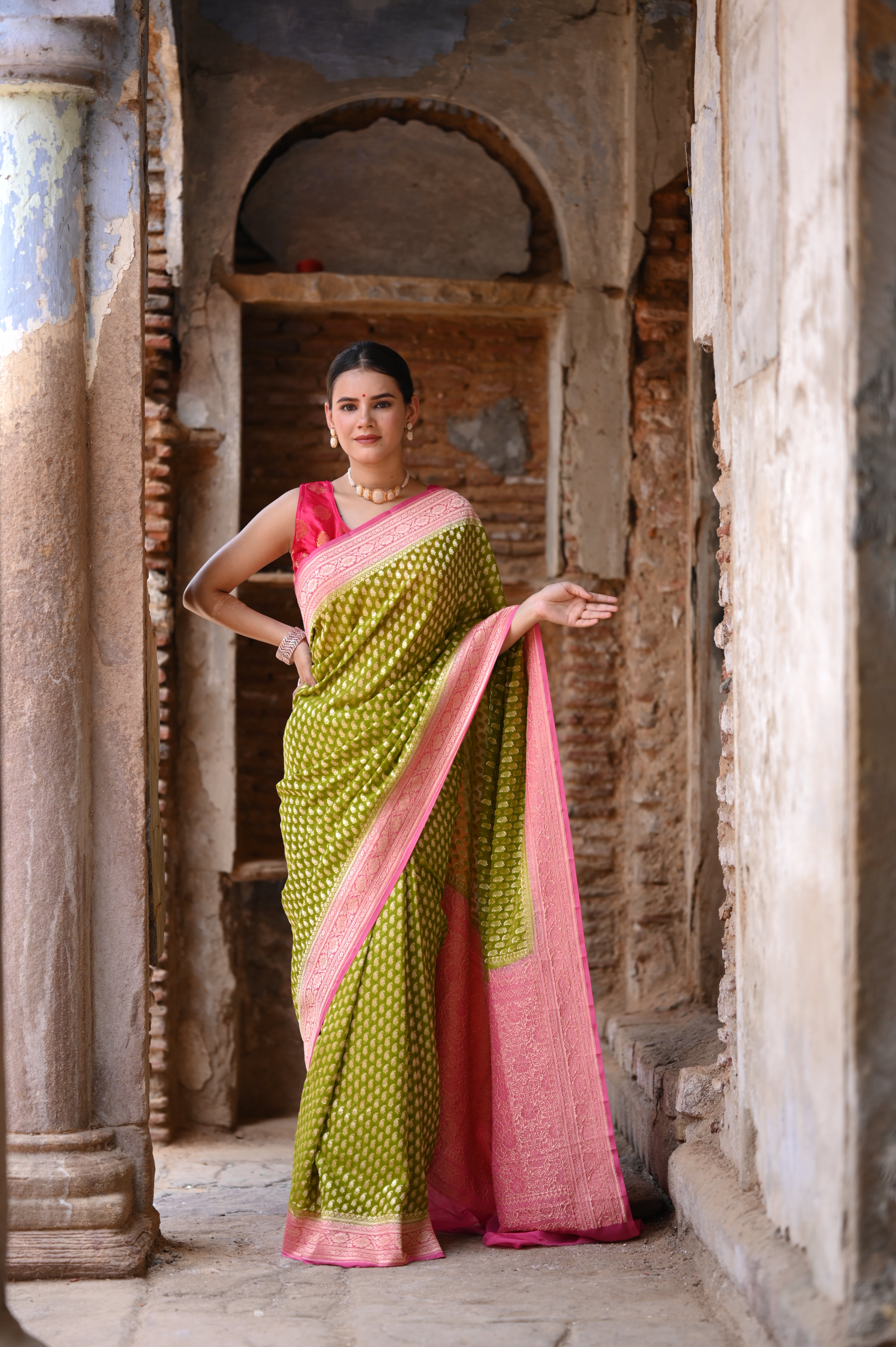 Green Khaddi Chiffon Handwoven Banarasi Saree