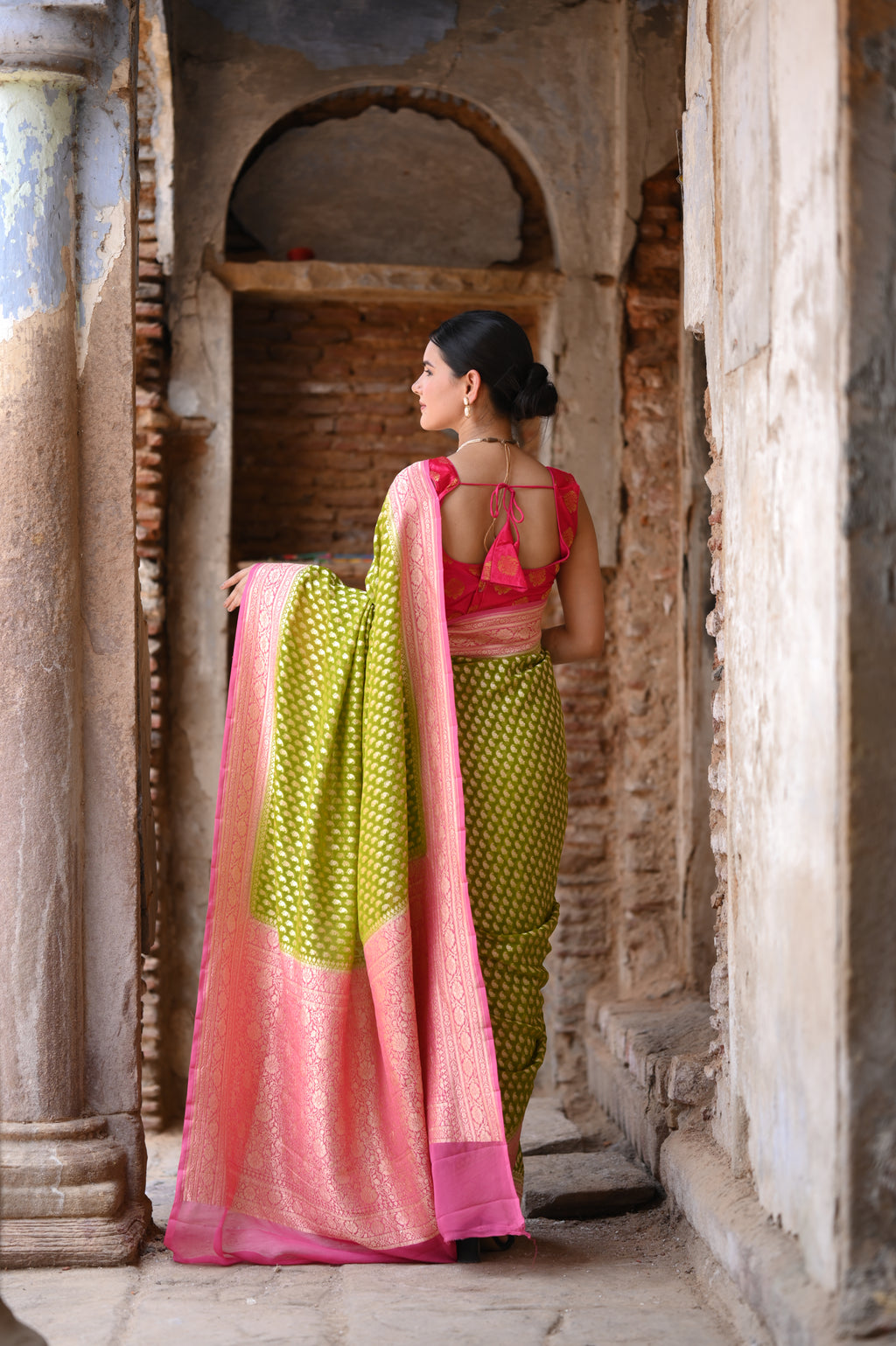 Green Khaddi Chiffon Handwoven Banarasi Saree