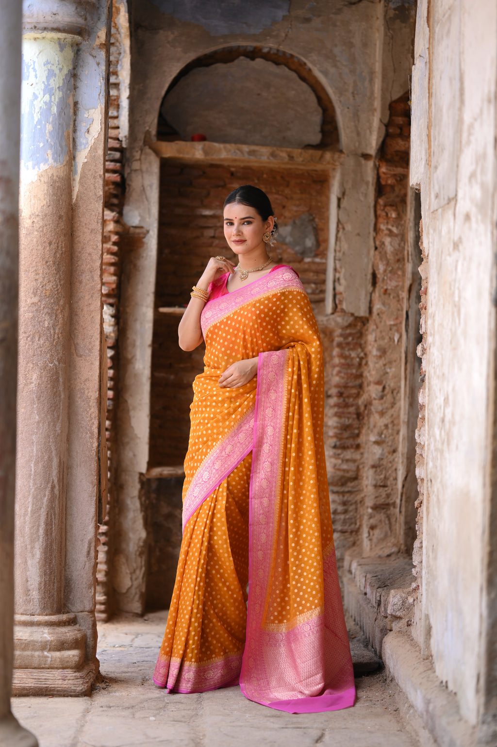 Goldenlush Khaddi Chiffon Handwoven Banarasi Saree