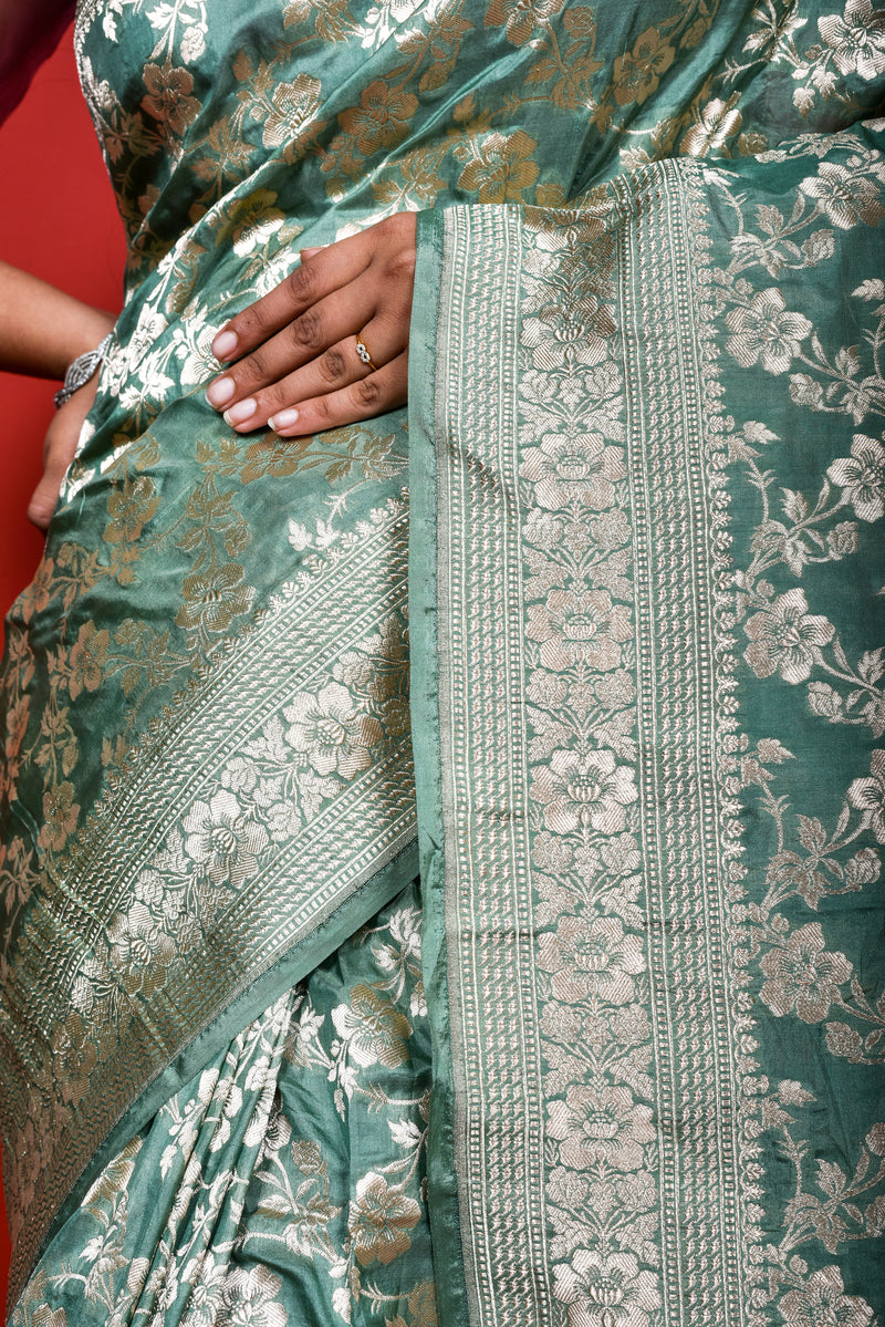 Lemon Green  Katan Silk Handwoven Banaras Saree