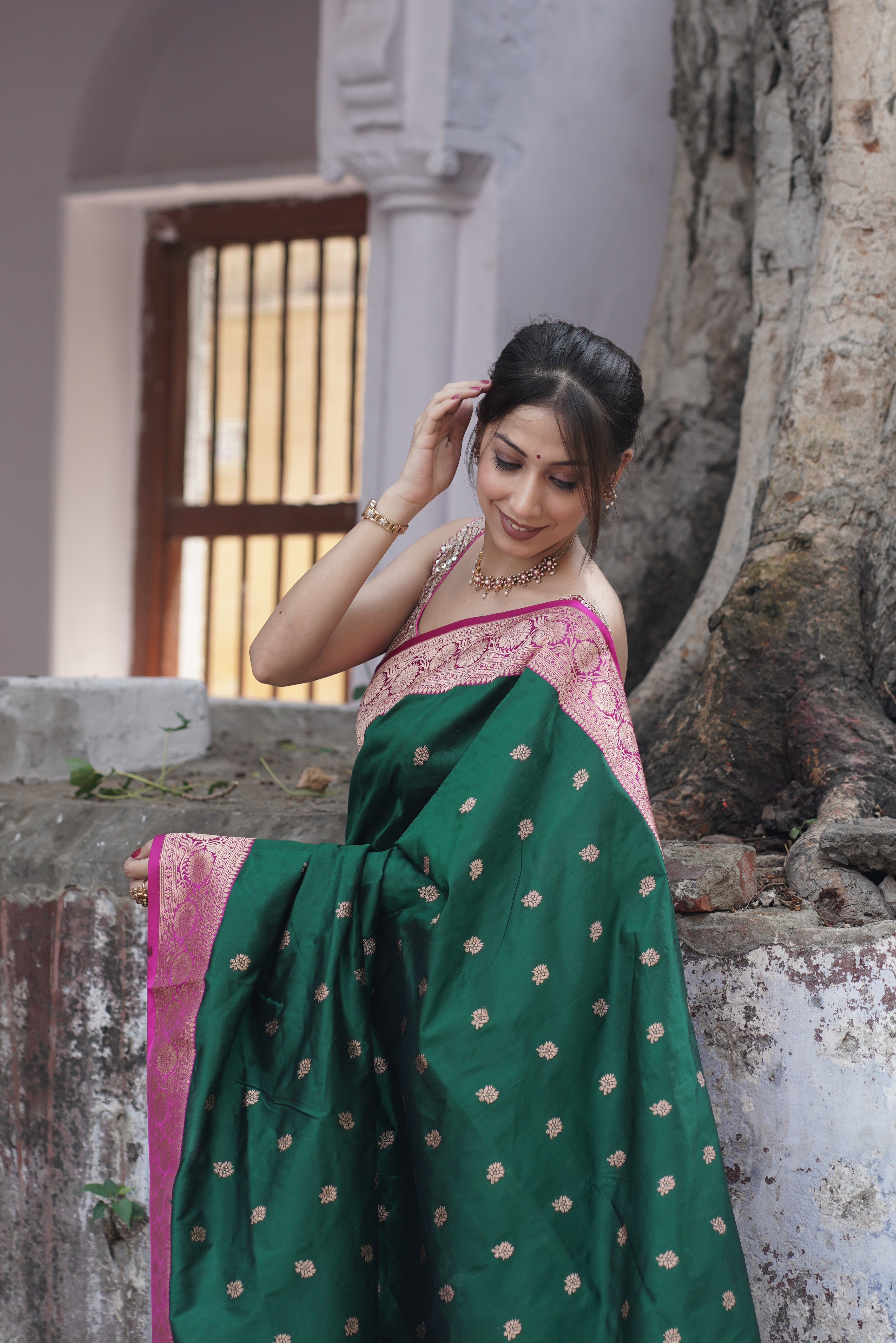 Forest Green Pure Handwoven Banarasi Katan Silk Saree