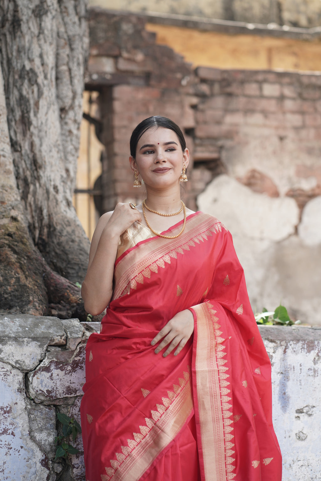 Red Pure Handwoven Banarasi Katan Silk Saree