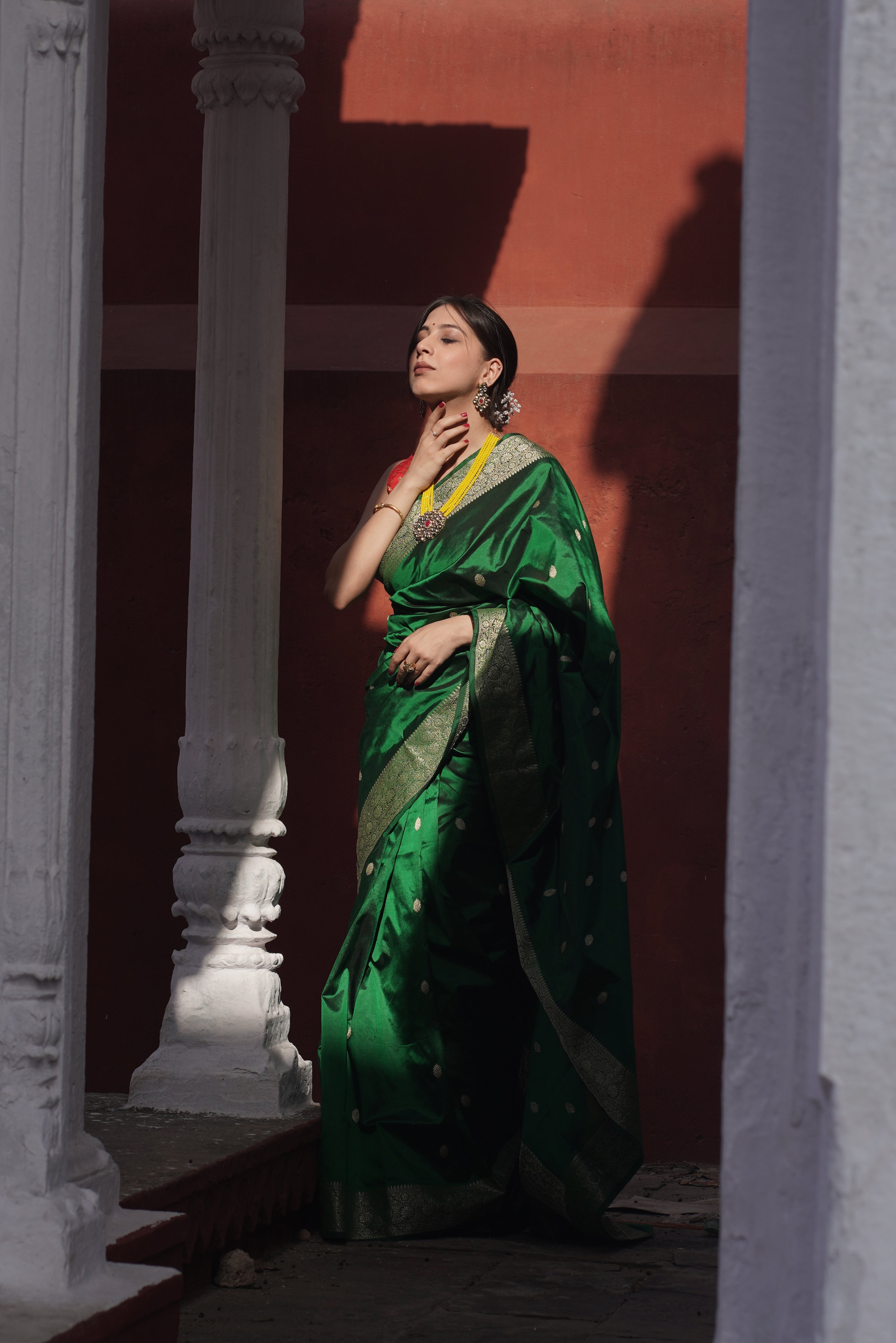 Deep Green Pure Handwoven Banarasi Katan Silk Saree