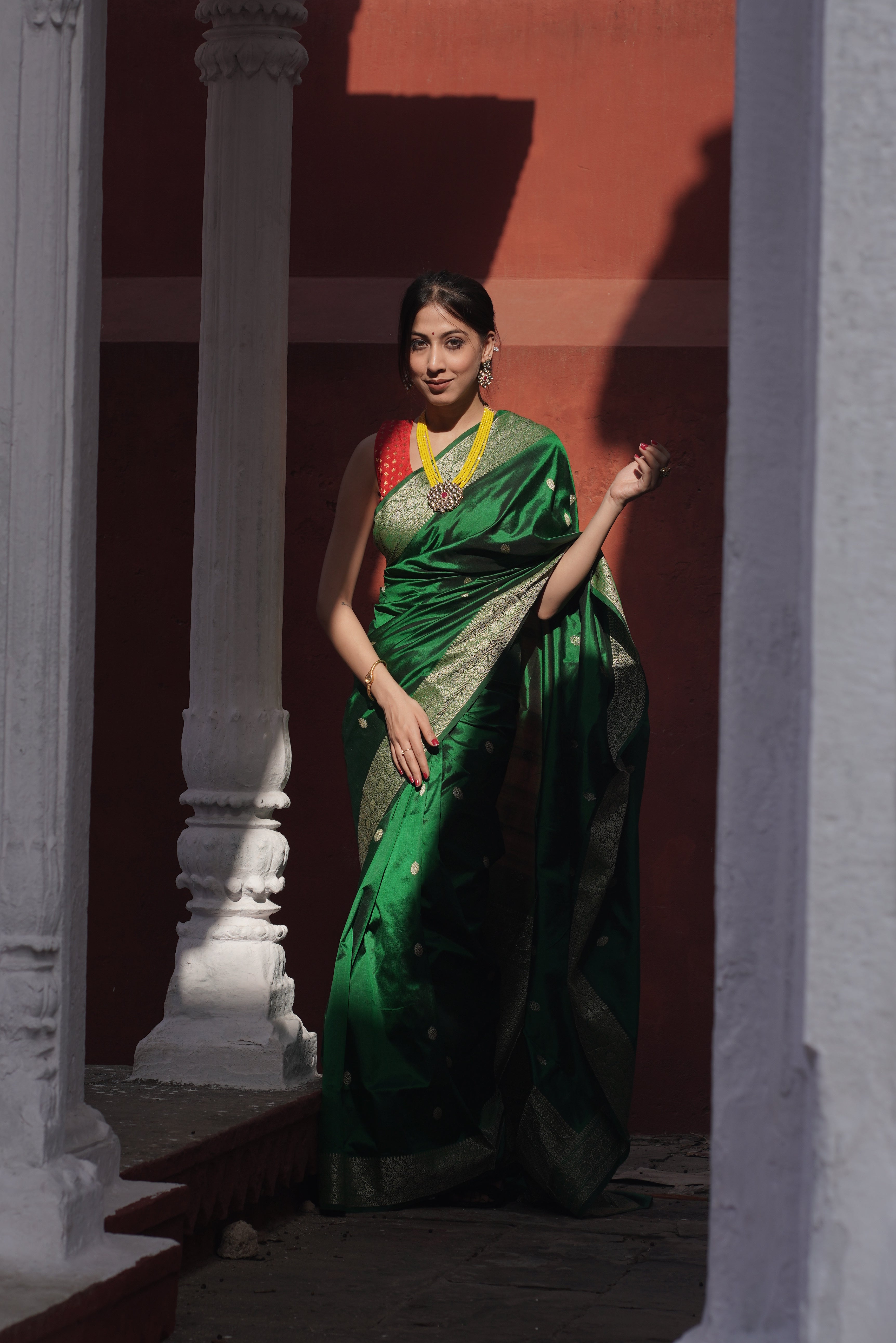 Deep Green Pure Handwoven Banarasi Katan Silk Saree