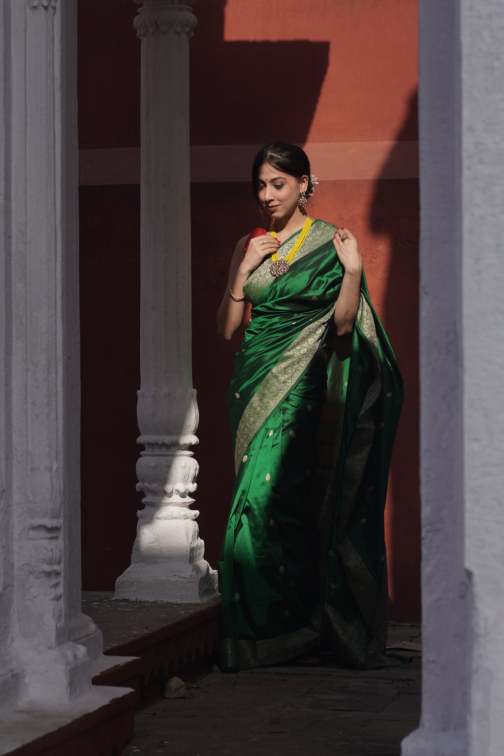 Deep Green Pure Handwoven Banarasi Katan Silk Saree