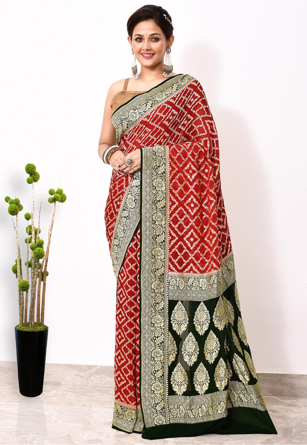 Red Chiffon Silk Handwoven Banaras Saree
