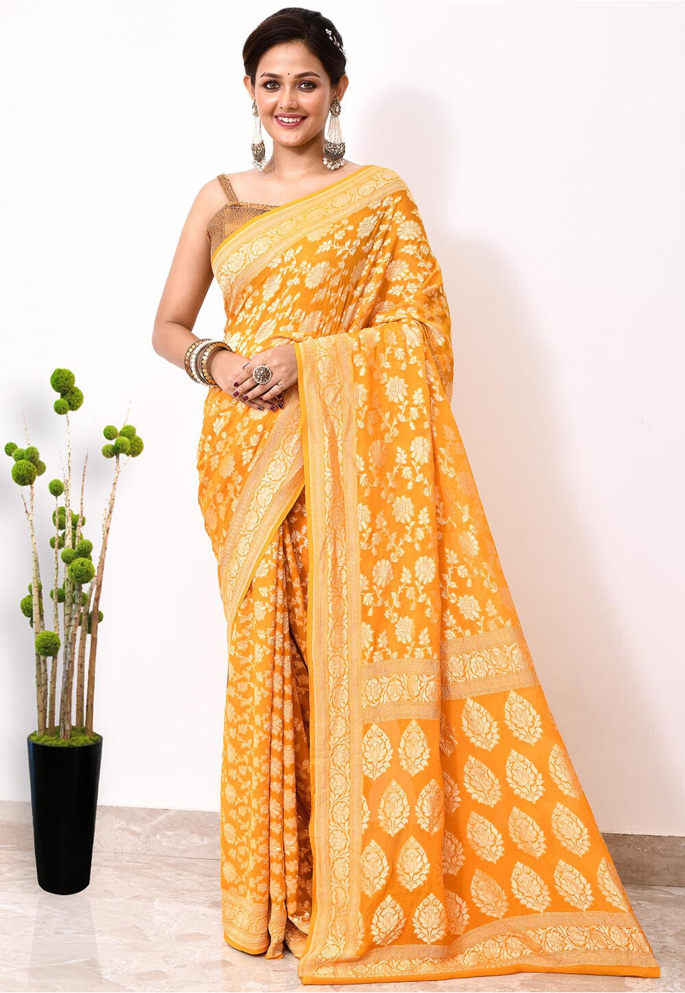 Yellow Chiffon Silk Handwoven Banaras Saree