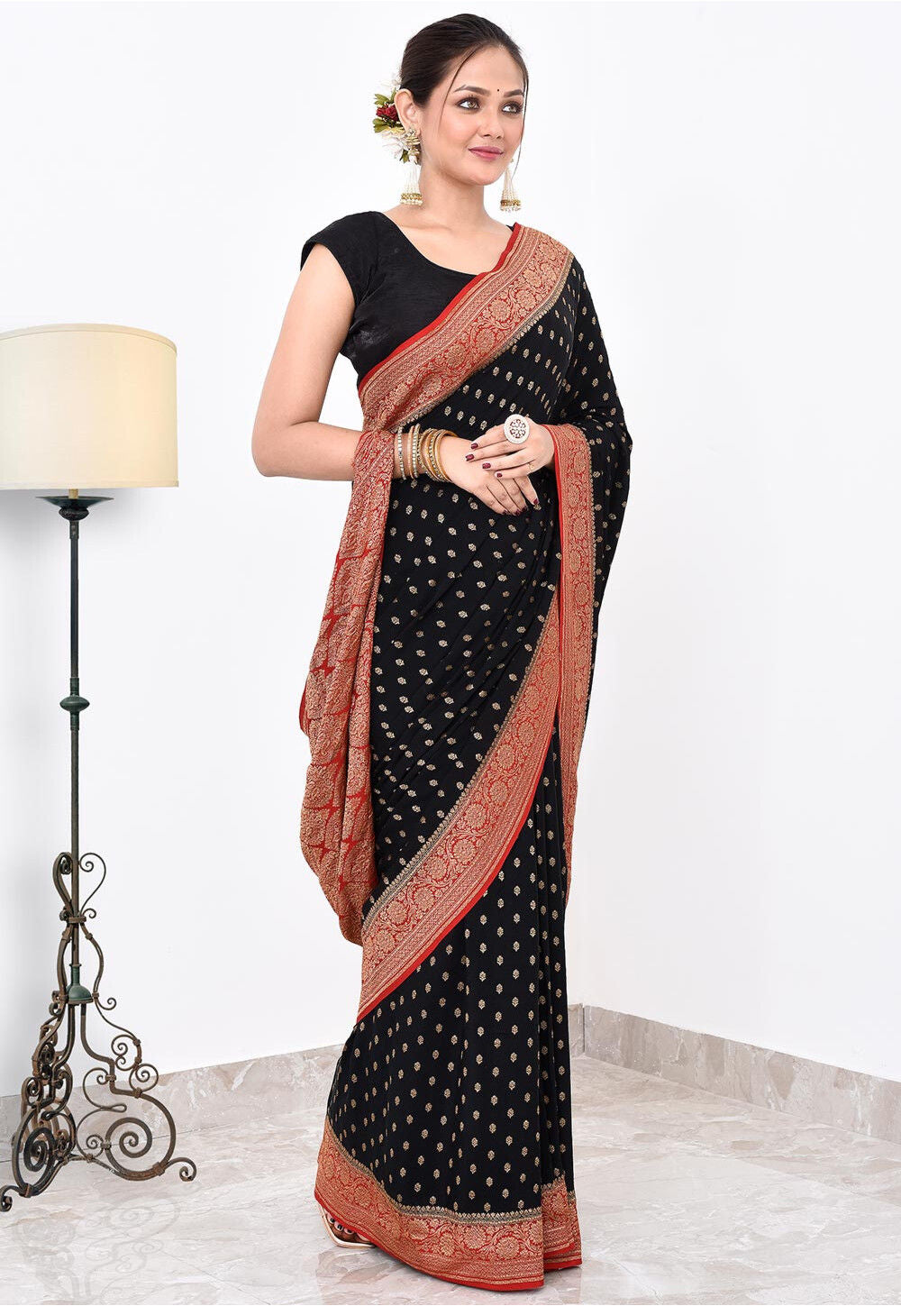 Crepe Silk Handwoven Banaras Saree