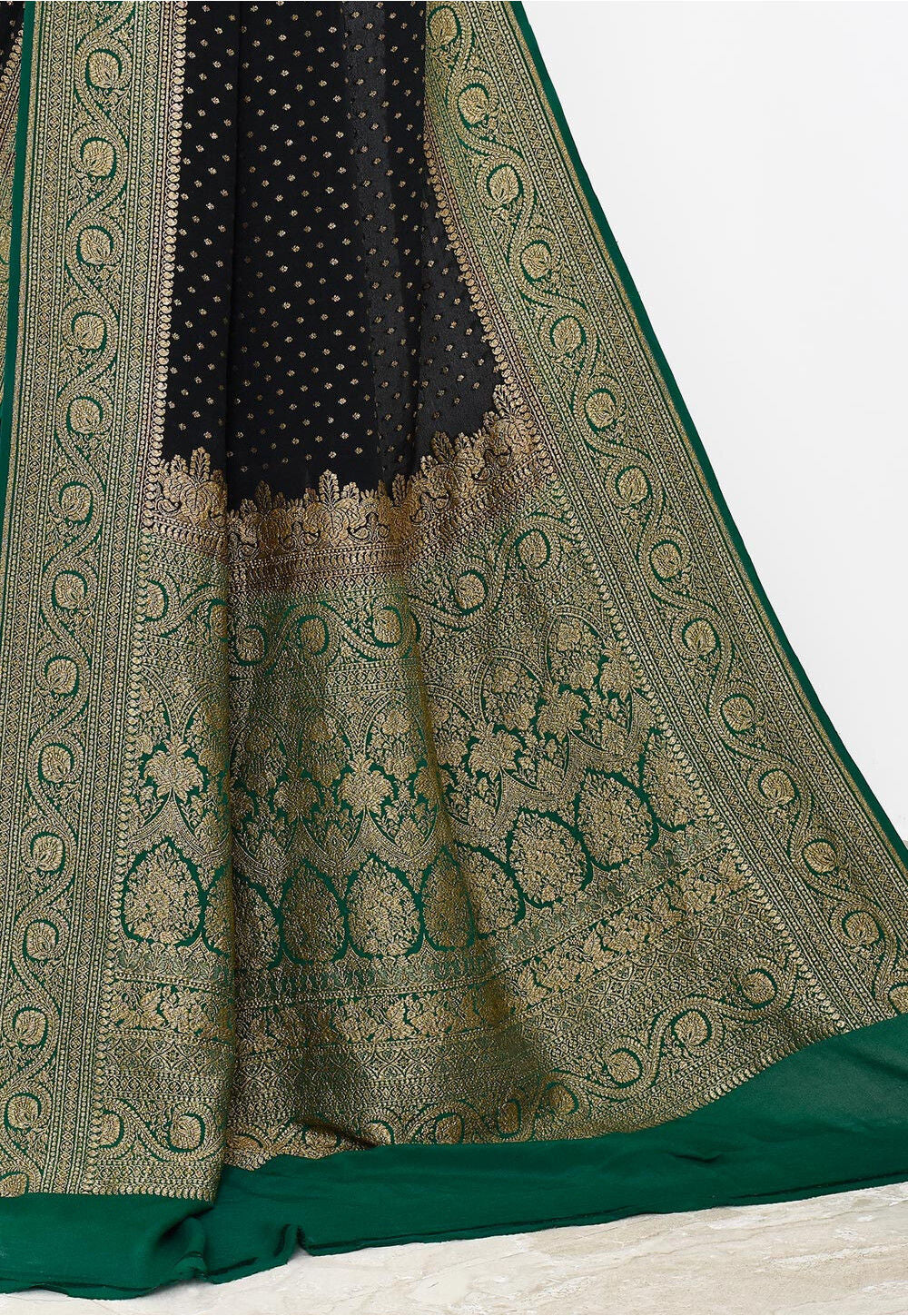 Crepe Silk Handwoven Banaras Saree