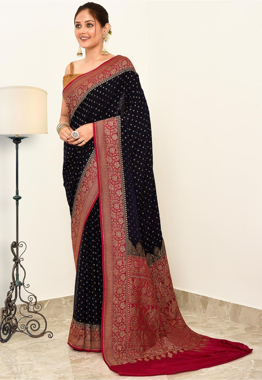 Crepe Silk Handwoven Banaras Saree