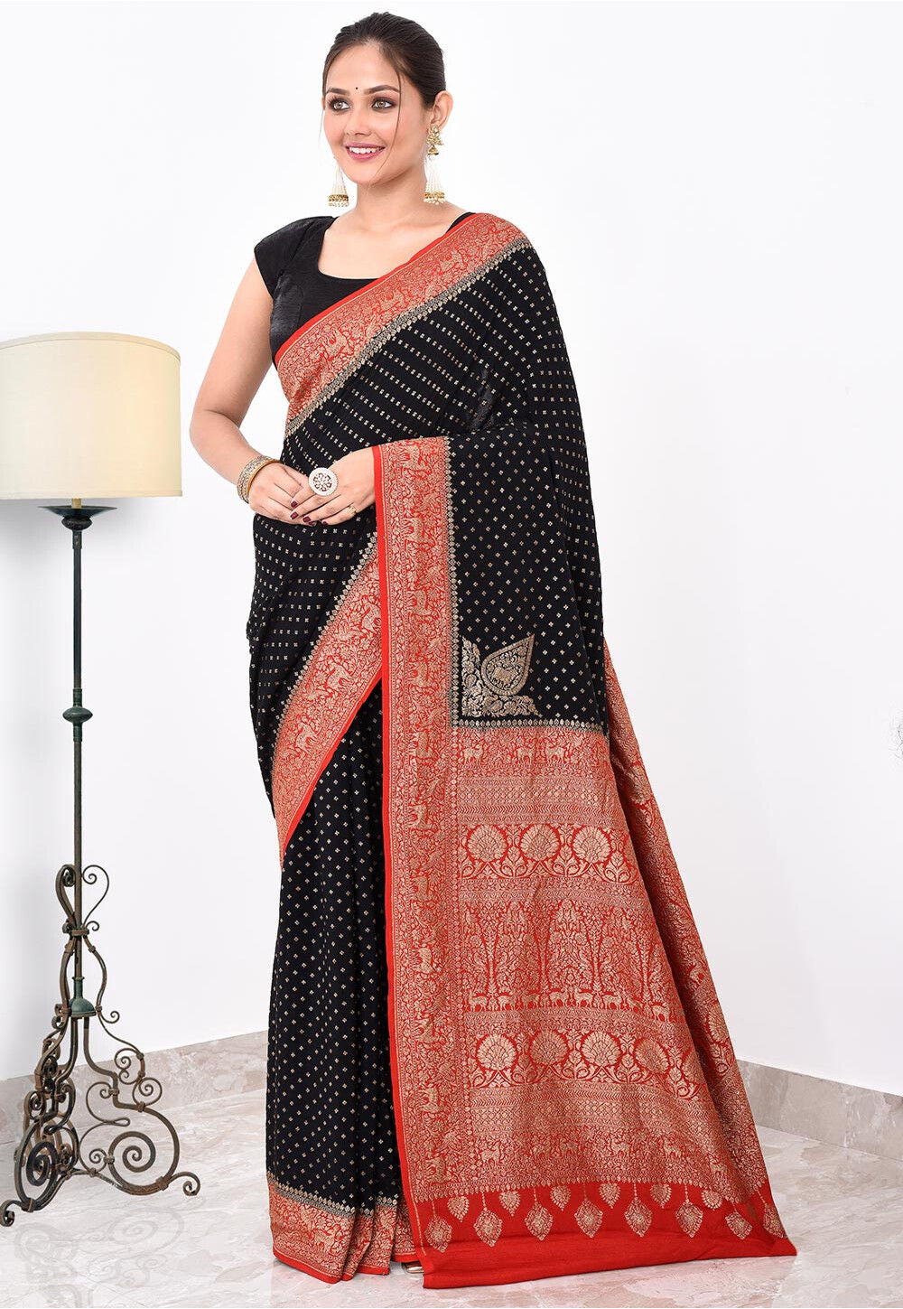 Crepe Silk Handwoven Banaras Saree