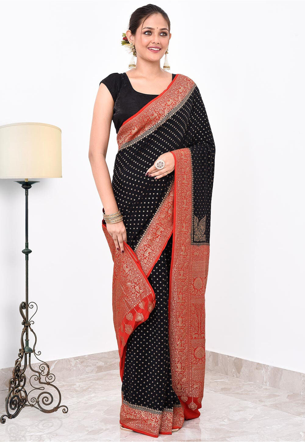 Crepe Silk Handwoven Banaras Saree