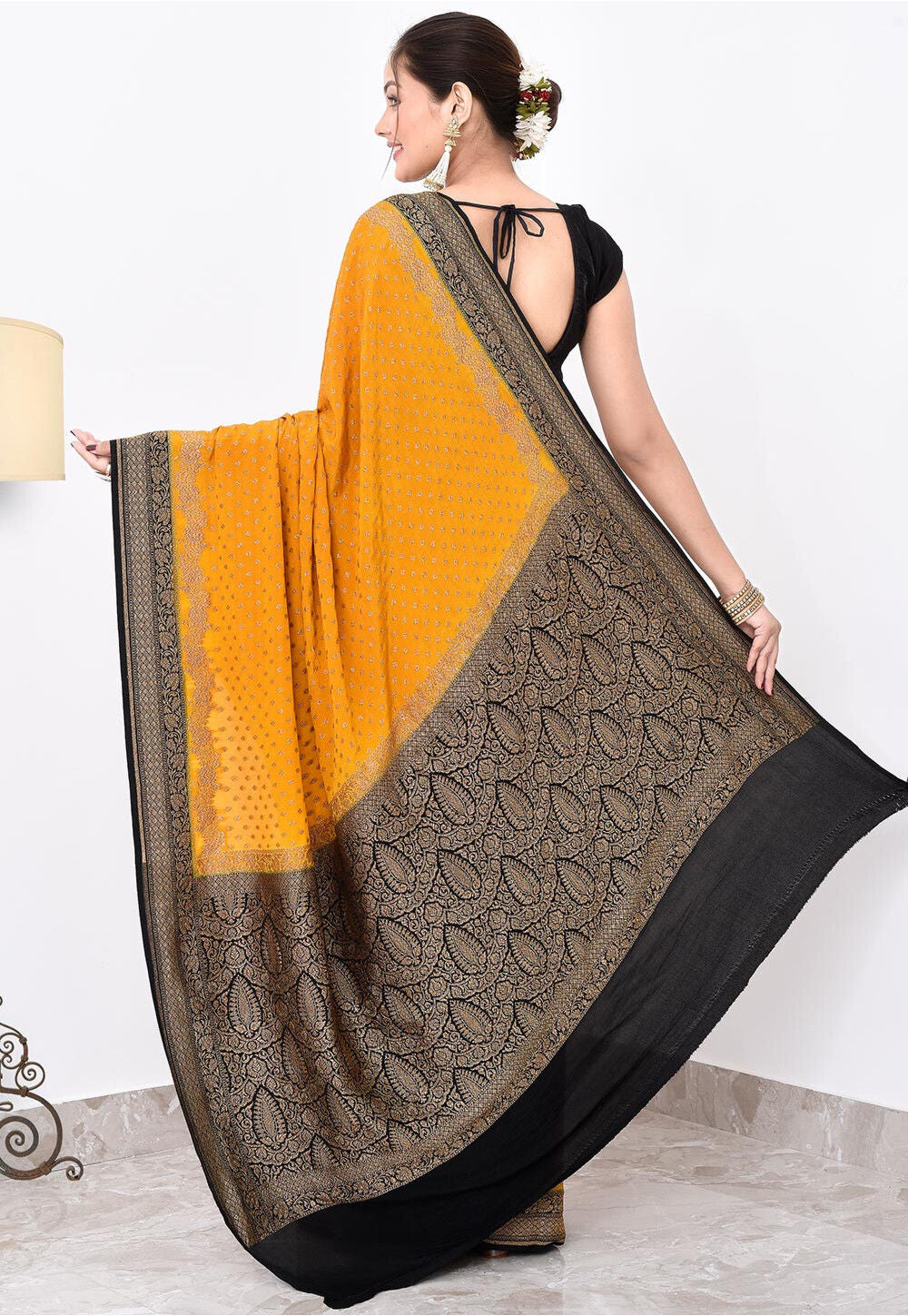 Crepe Silk Handwoven Banaras Saree