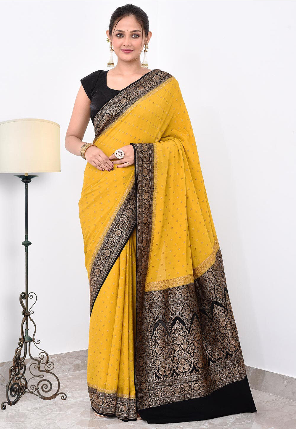 Crepe Silk Handwoven Banaras Saree