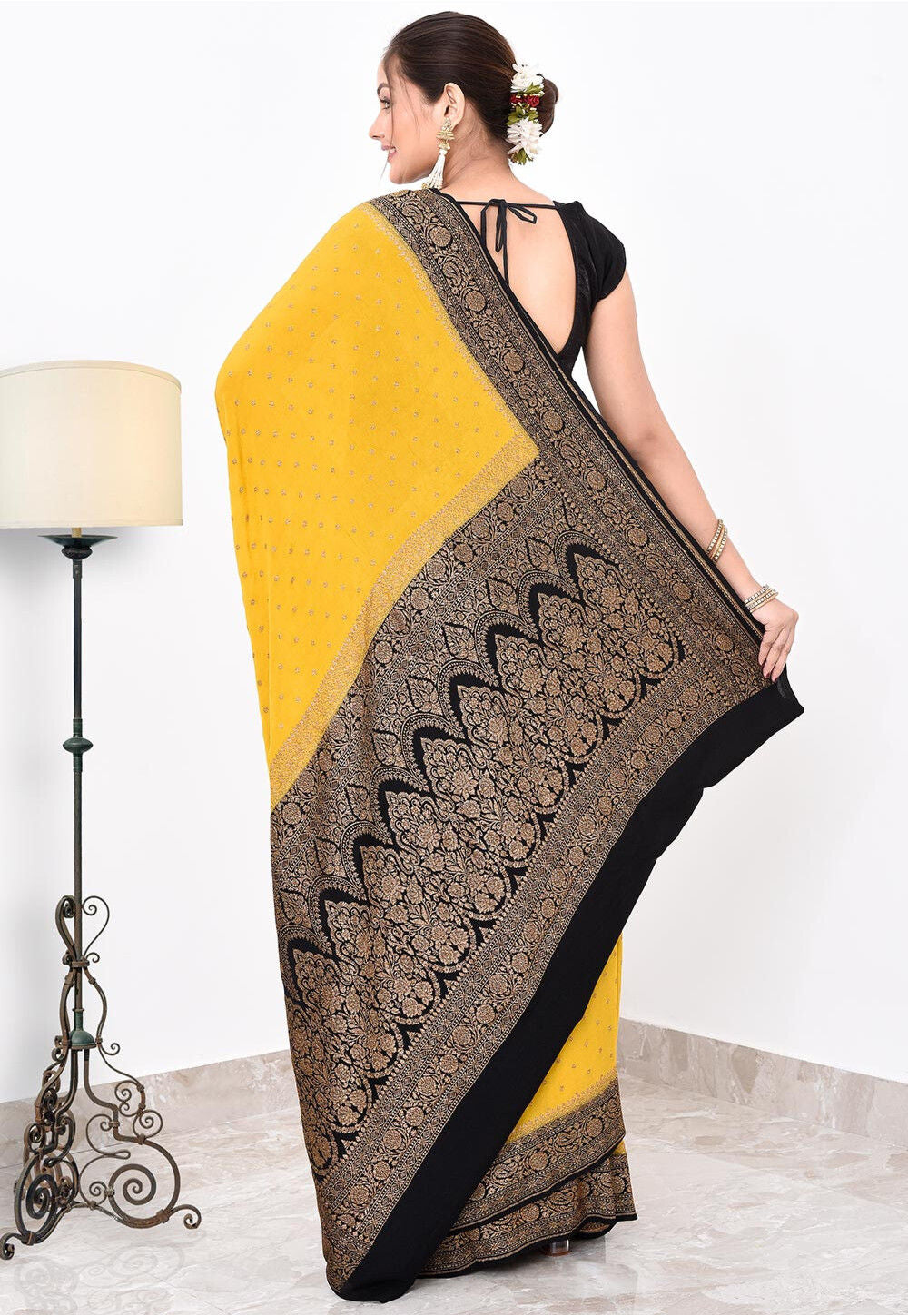 Crepe Silk Handwoven Banaras Saree