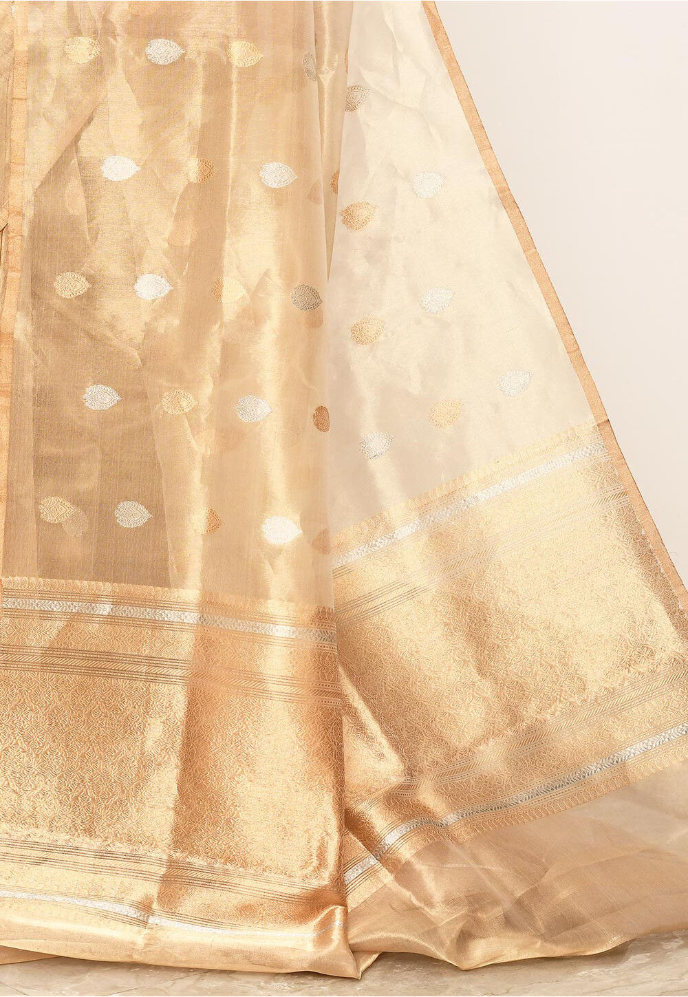 PURE TISSUE Silk Handwoven Banaras Saree
