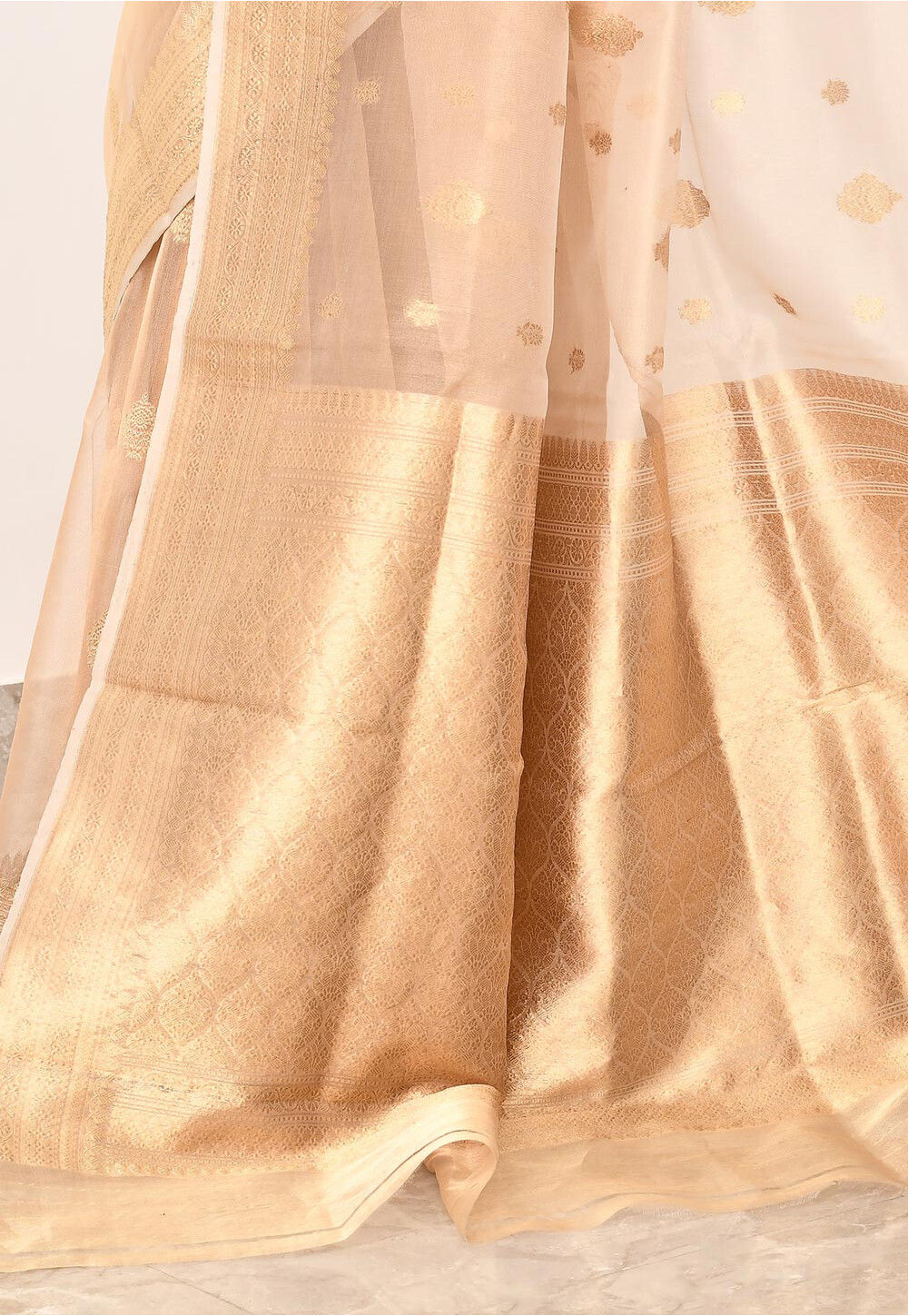 PURE TISSUE Silk Handwoven Banaras Saree