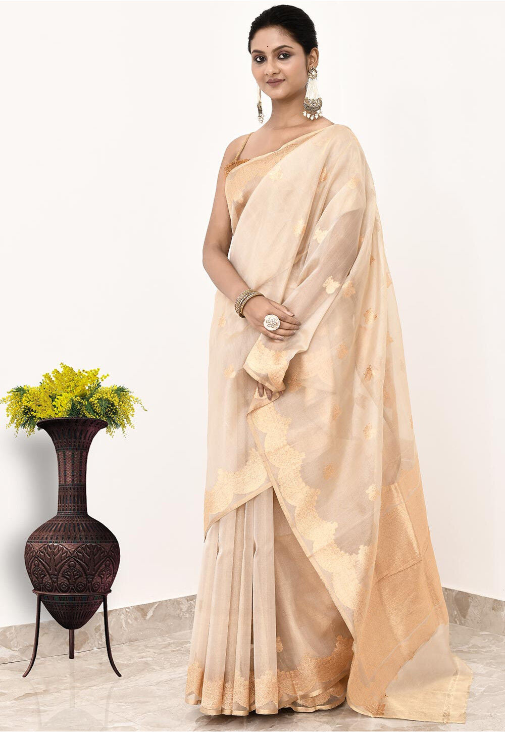Pure Tissue Silk Handwoven Banaras Saree