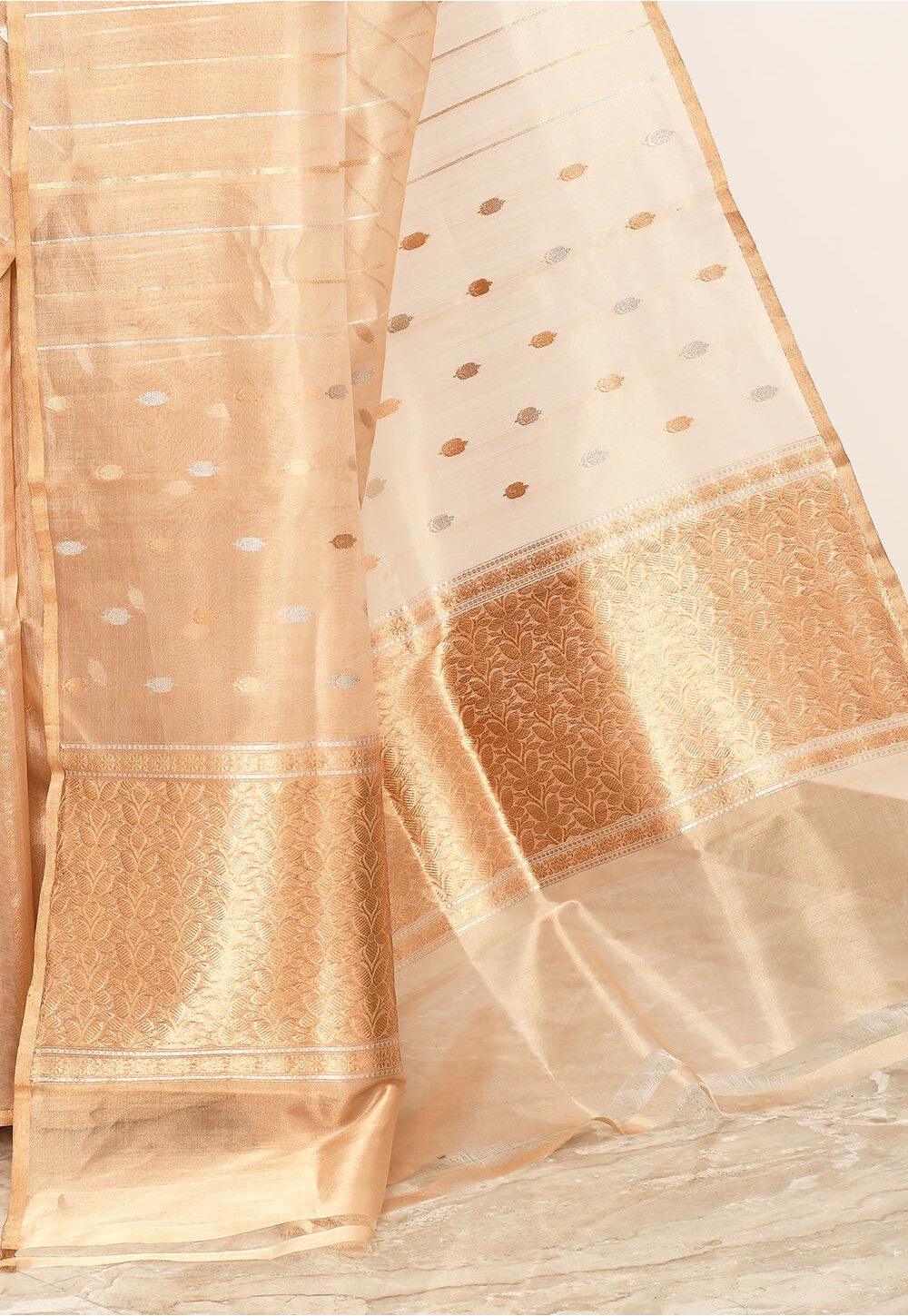 Pure Tissue Silk Handwoven Banaras Saree
