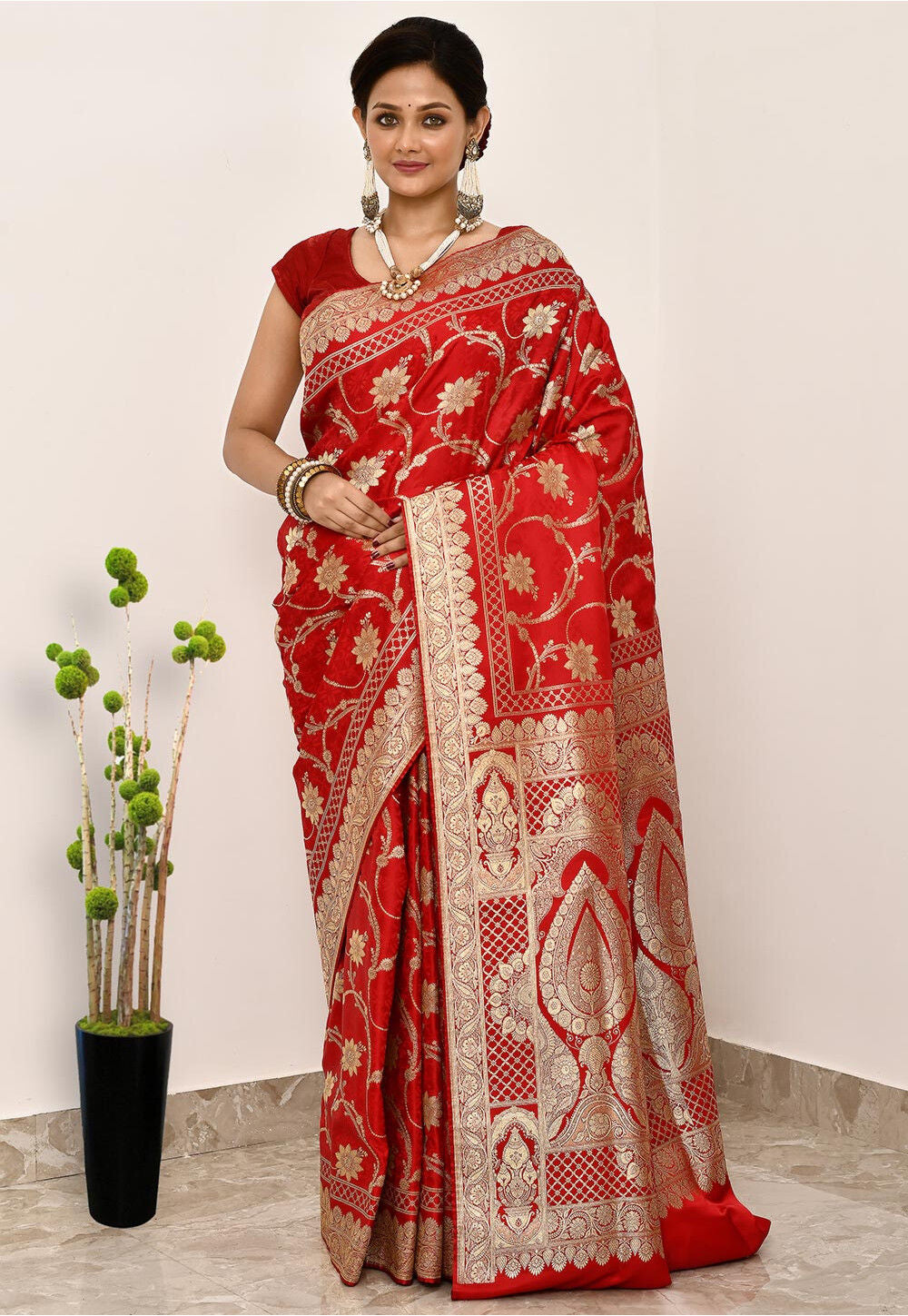 Red Art Silk Handwoven Banaras Saree