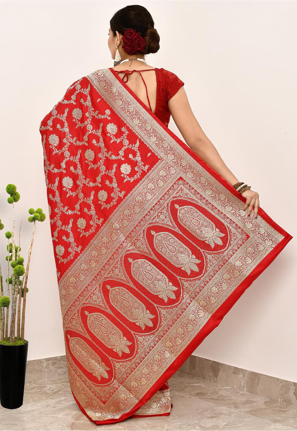 Red Art Silk Handwoven Banaras Saree