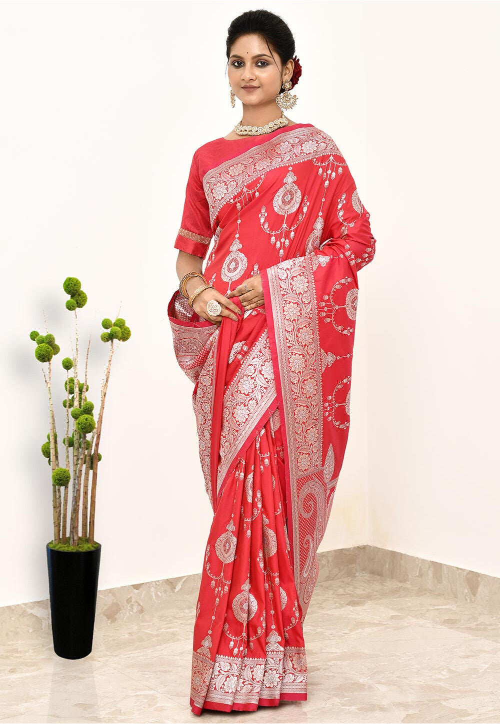 Red Art Silk Handwoven Banaras Saree